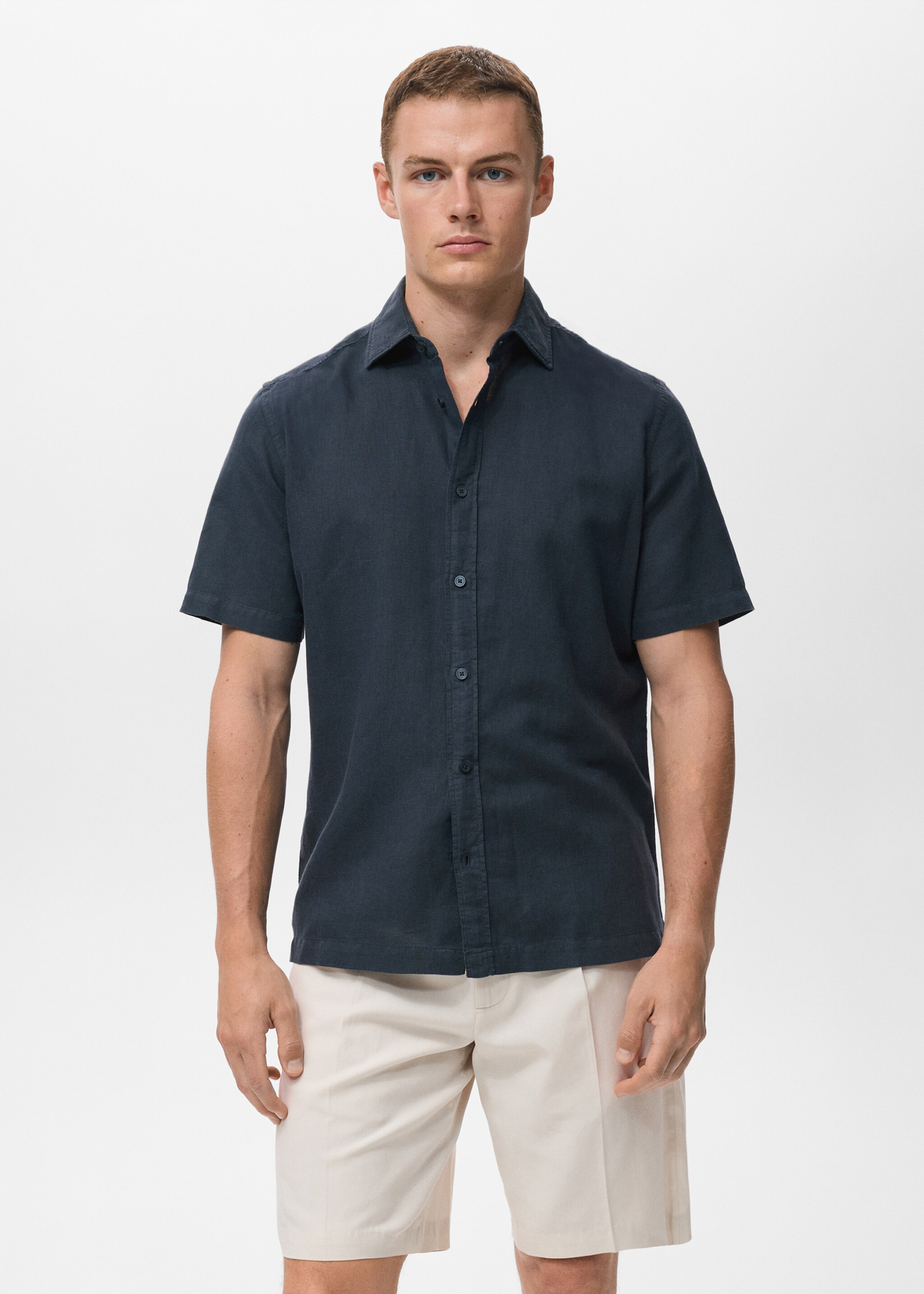 Shirt antsh-h - Medium plane, Navy. Ref: 17016744-00.