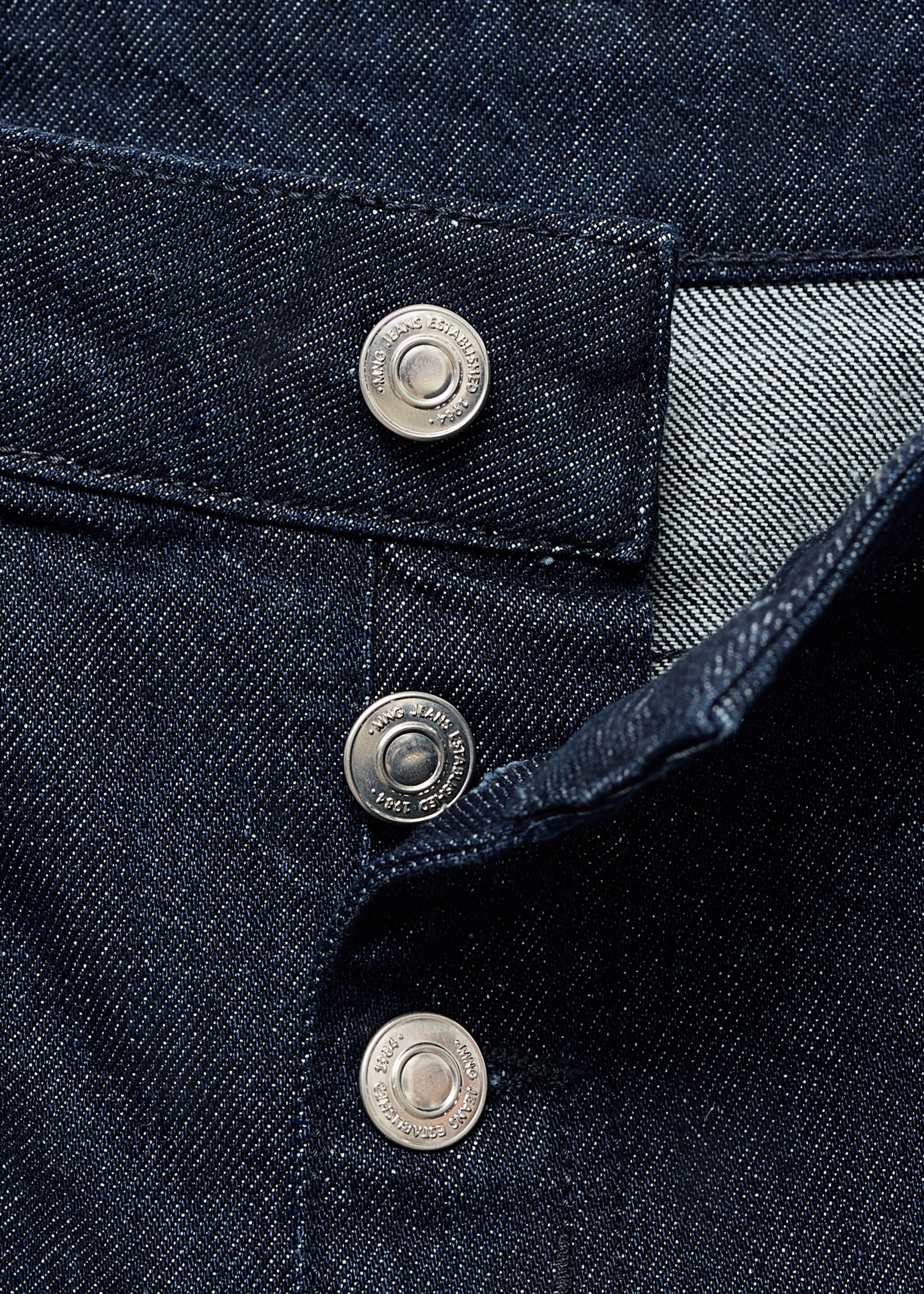 Low-rise straight-leg jeans with buttons - Details of the article 8, Open Blue. Ref: 17016745-00.