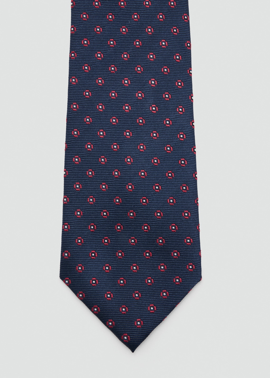Flower patterned silk tie