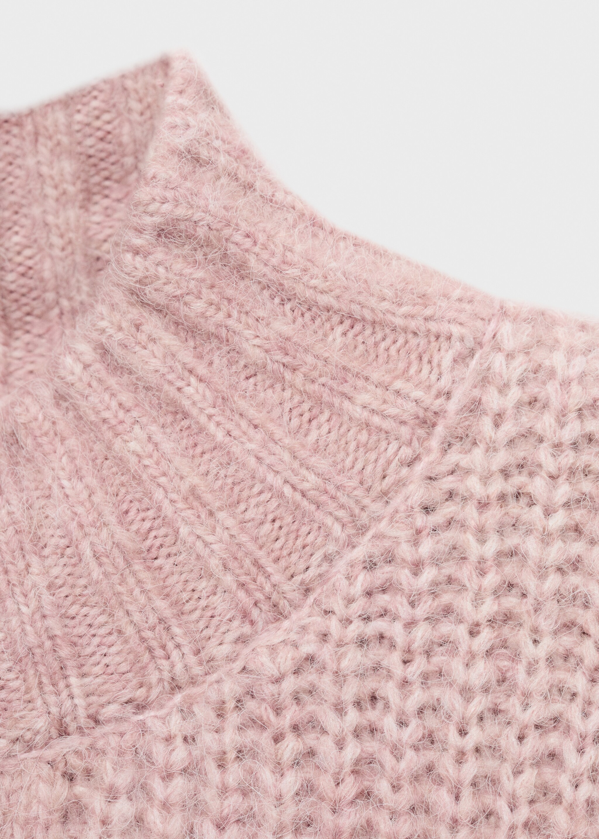 Textured knit sweater - Details of the article 8, Pale Pink. Ref: 17017128-00.