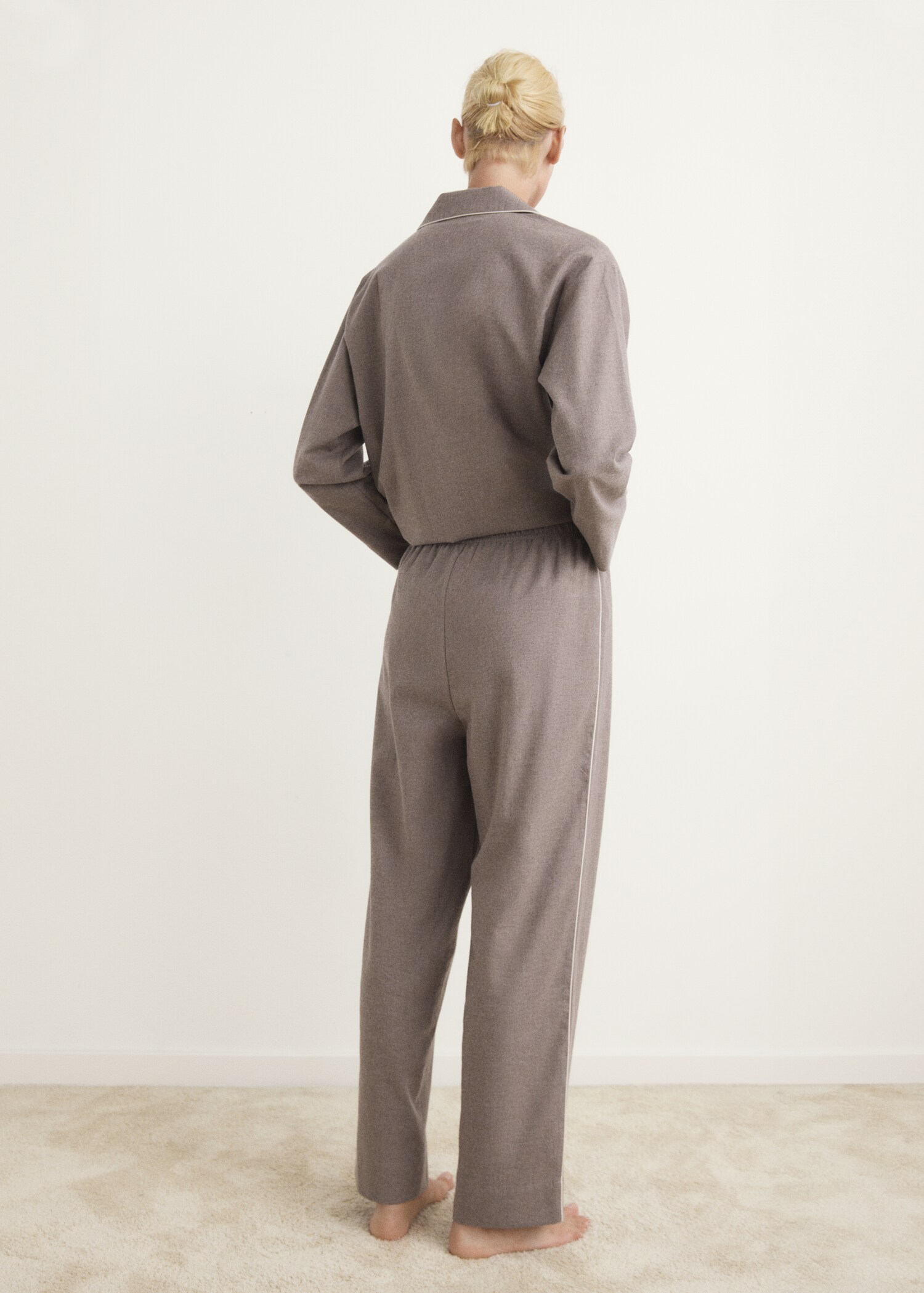 Contrast colour cotton flannel trousers - Reverse of the article