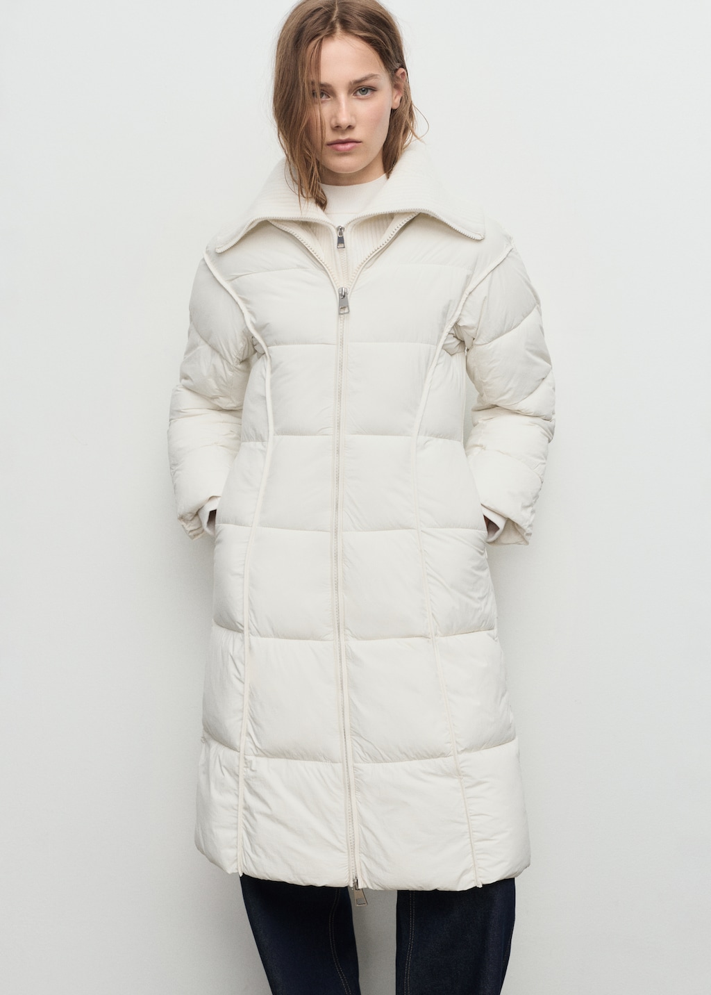 Quilted anorak with combined fabrics