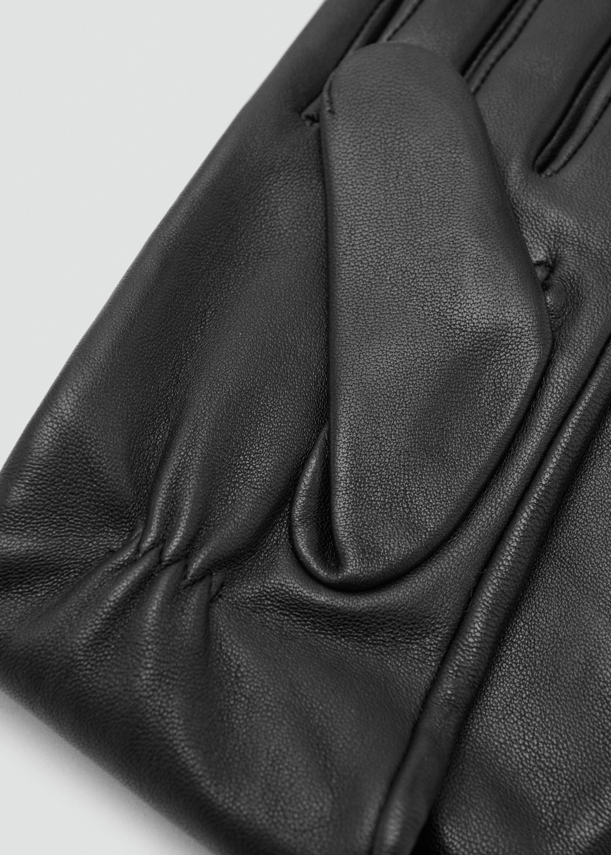 Gants longs en cuir - Détail de l'article 1, Noir. Ref: 17017772-00.