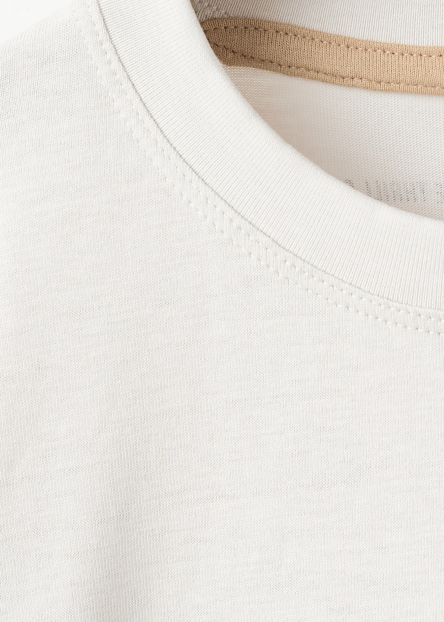 Camiseta bordada estampada - Detalle del artículo 8