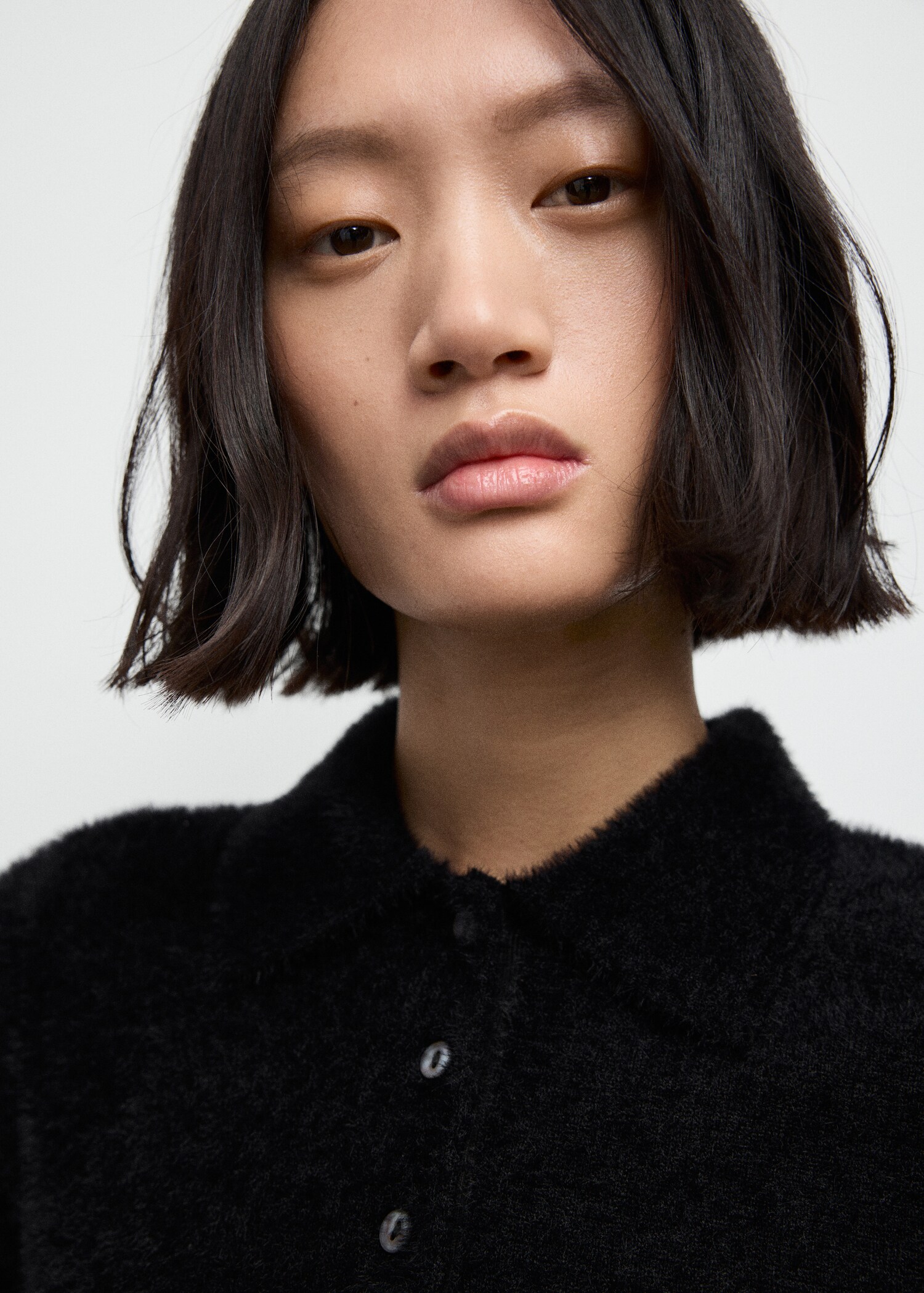 Sweater bulu sintetis dengan kerah polo - Rincian barang 1