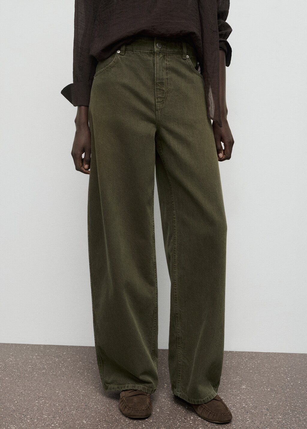 Low-rise barrel jeans - Women | MANGO Rwanda