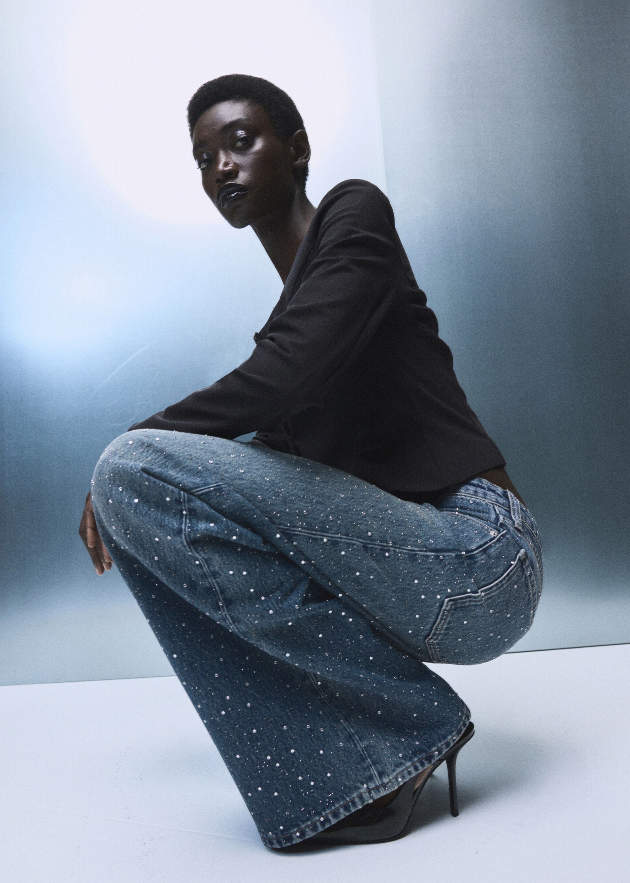 Wide leg jeans strass - Details of the article 2, Medium Blue. Ref: 17017822-00.