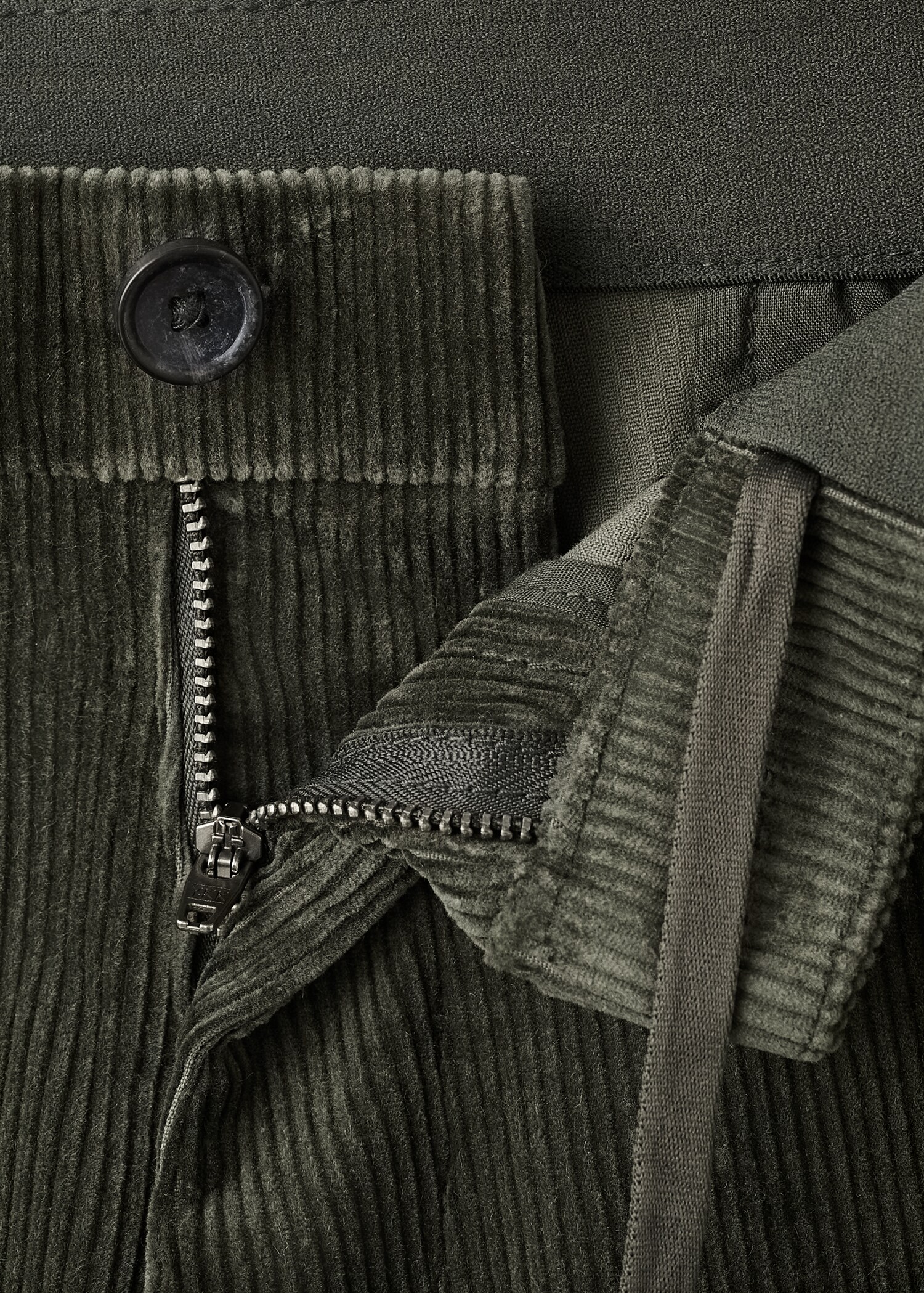 Corduroy slim-fit trousers - Details of the article 8