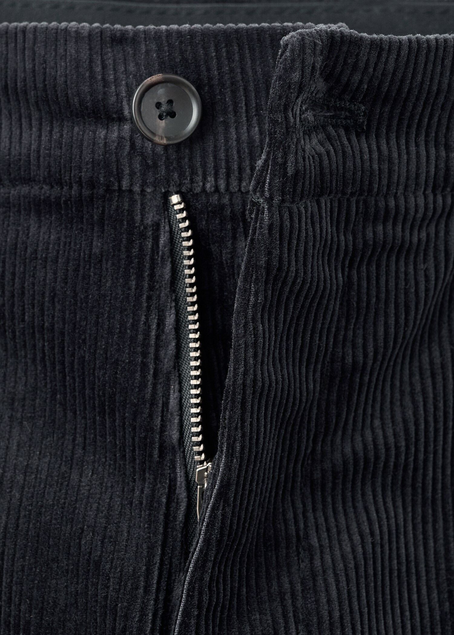 Corduroy slim-fit trousers - Details of the article 8