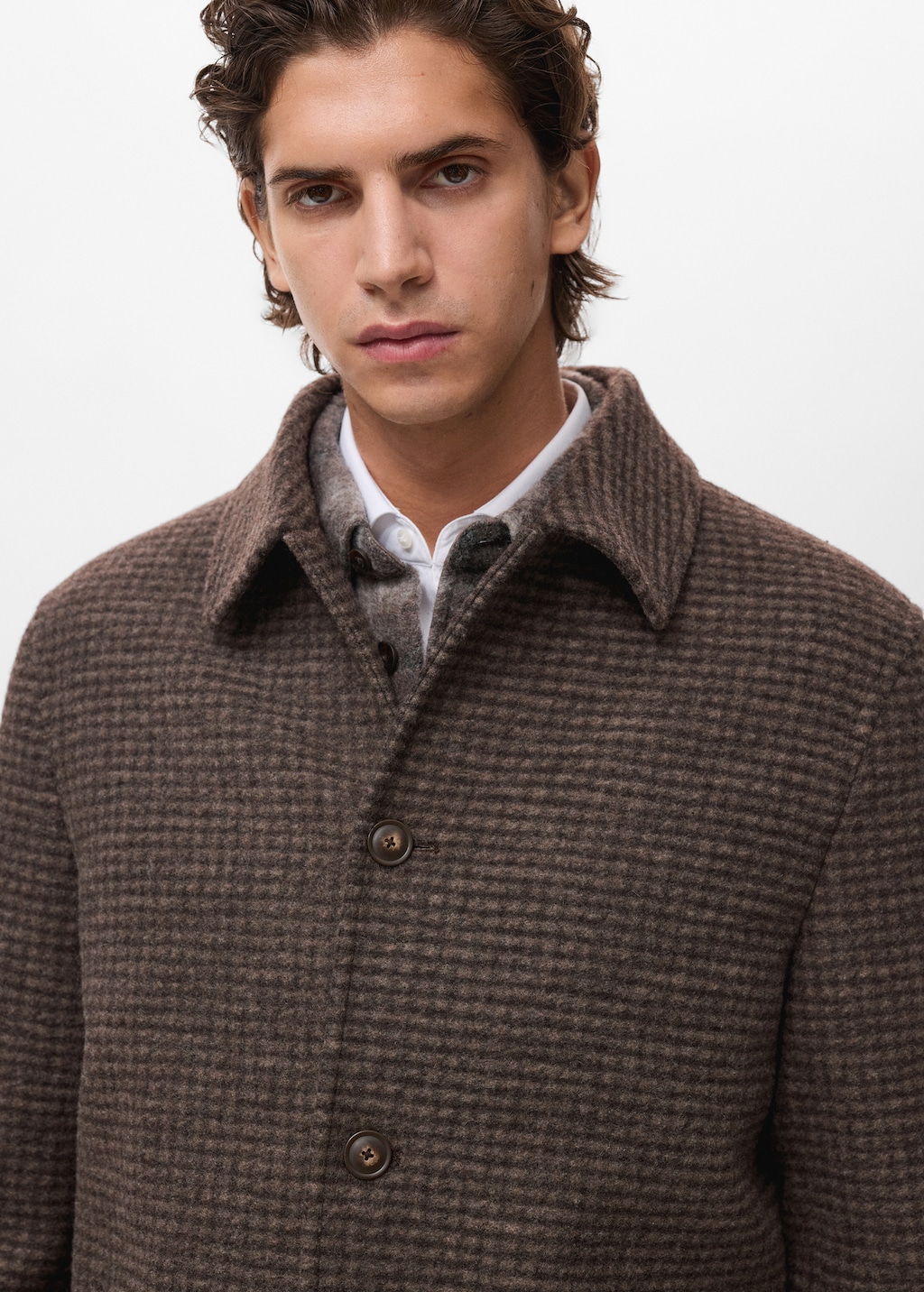 Long coat with check-print structure