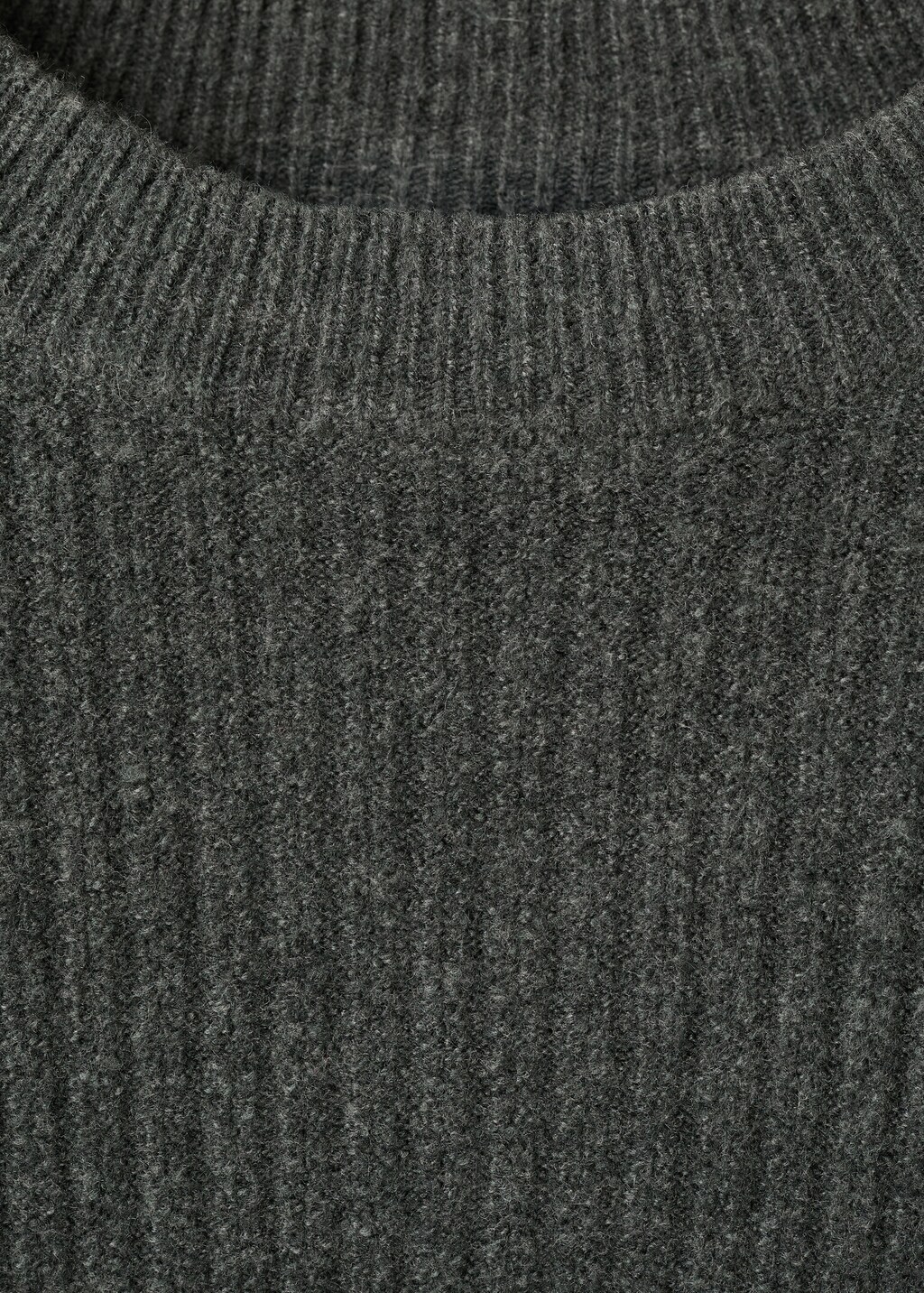 Knitted ribbed sweater