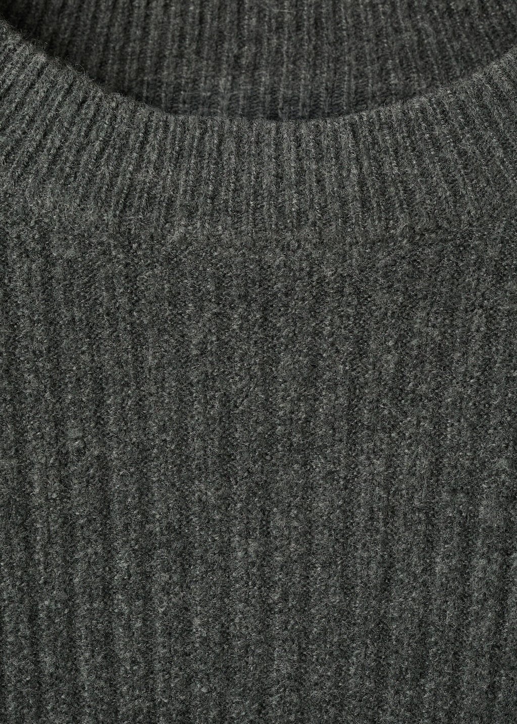 Knitted ribbed sweater