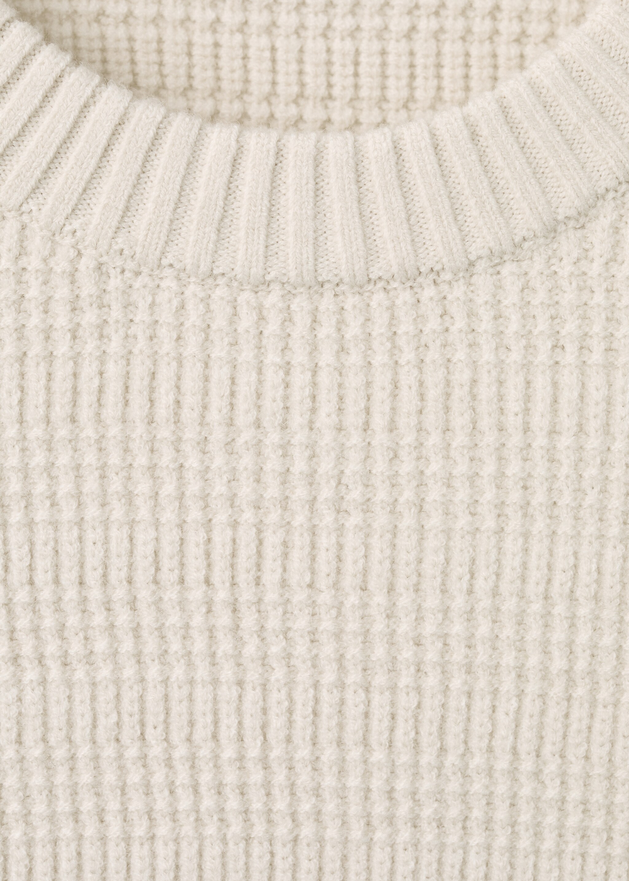 Structured knitted sweater - Details of the article 8, Off White. Ref: 17017902-00.