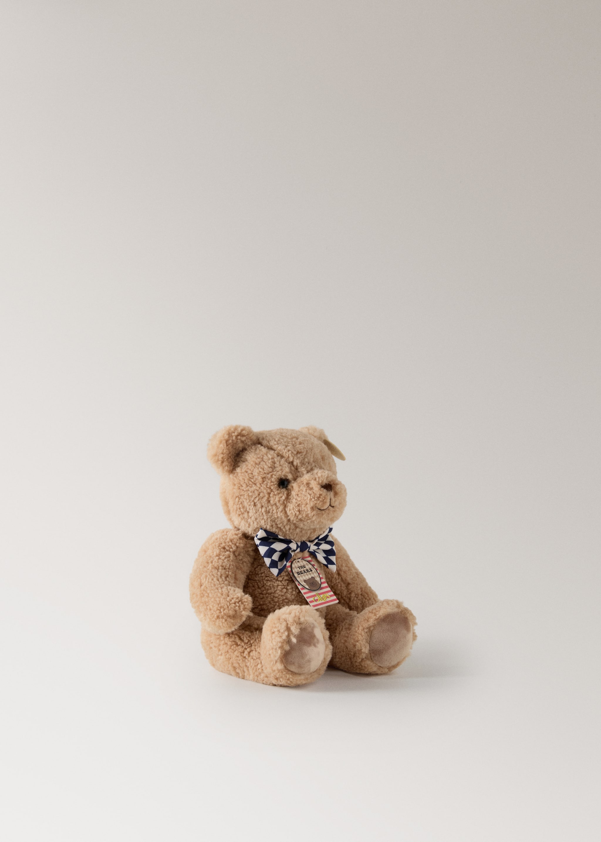 Plyšový medvěd s motýlkem Norman - Detail zboží 1, Béžová. Ref: 17017907-00.