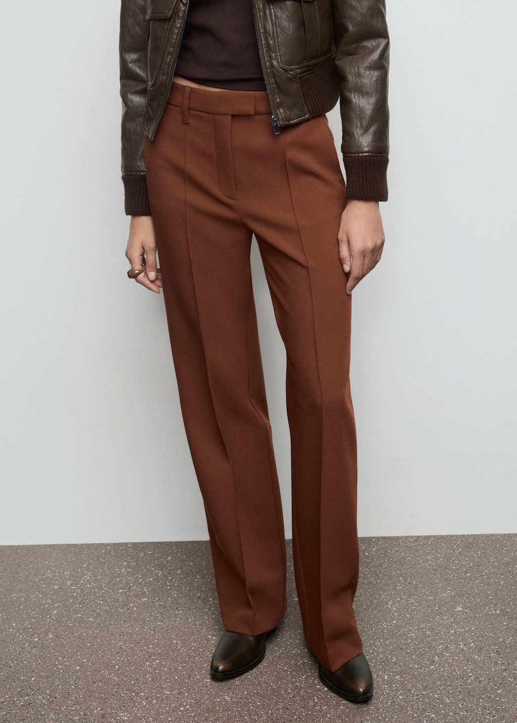 Mango Seam-detail straight-fit pants