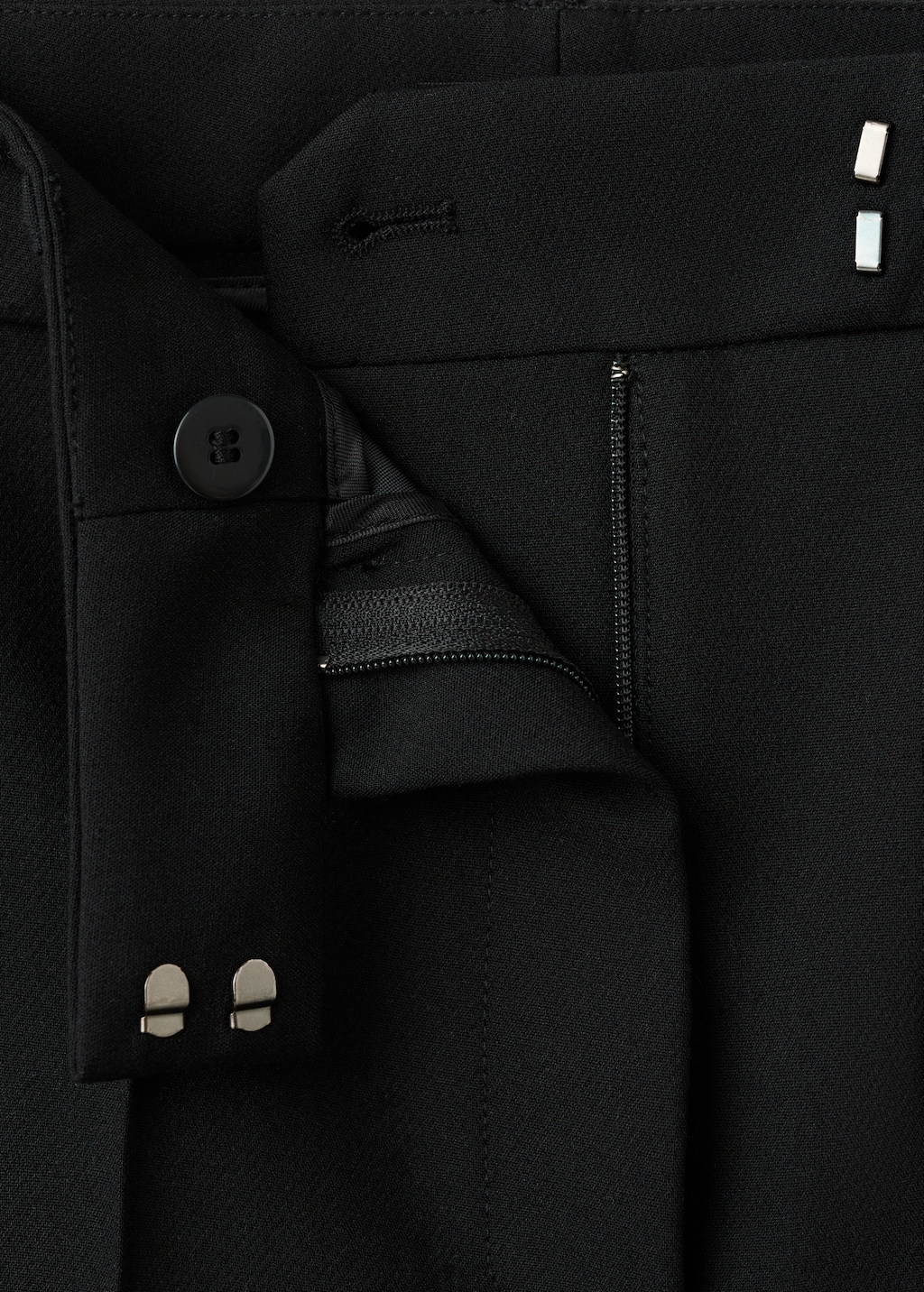 Seam-detail straight-fit pants