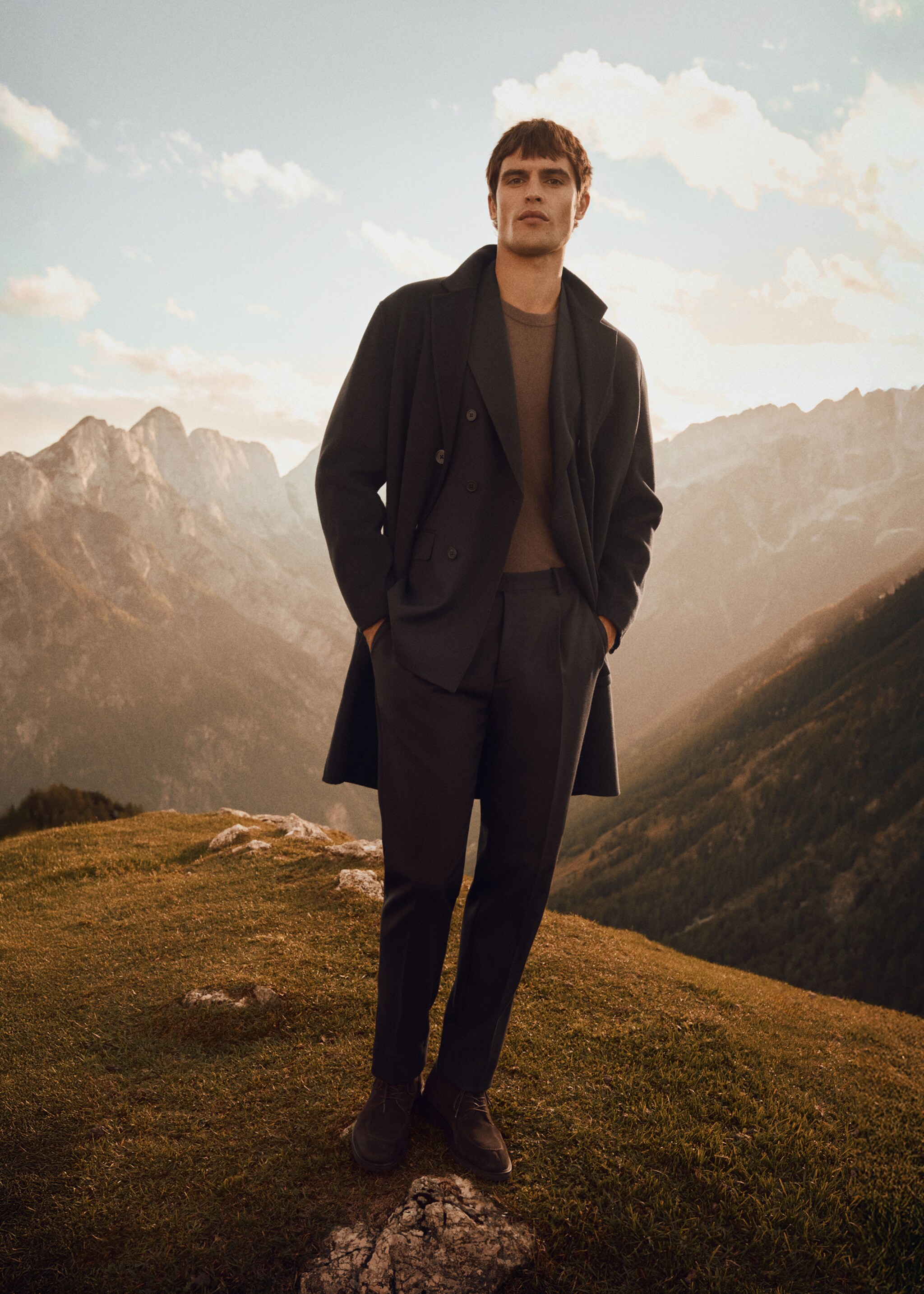 100% Italian virgin wool flannel suit trousers - Details of the article 5, Brown. Ref: 17018274-00.