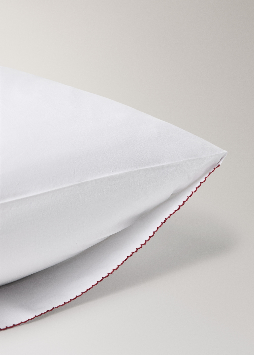 Percale cotton children's pillowcase with contrasting picot detail 50x75cm