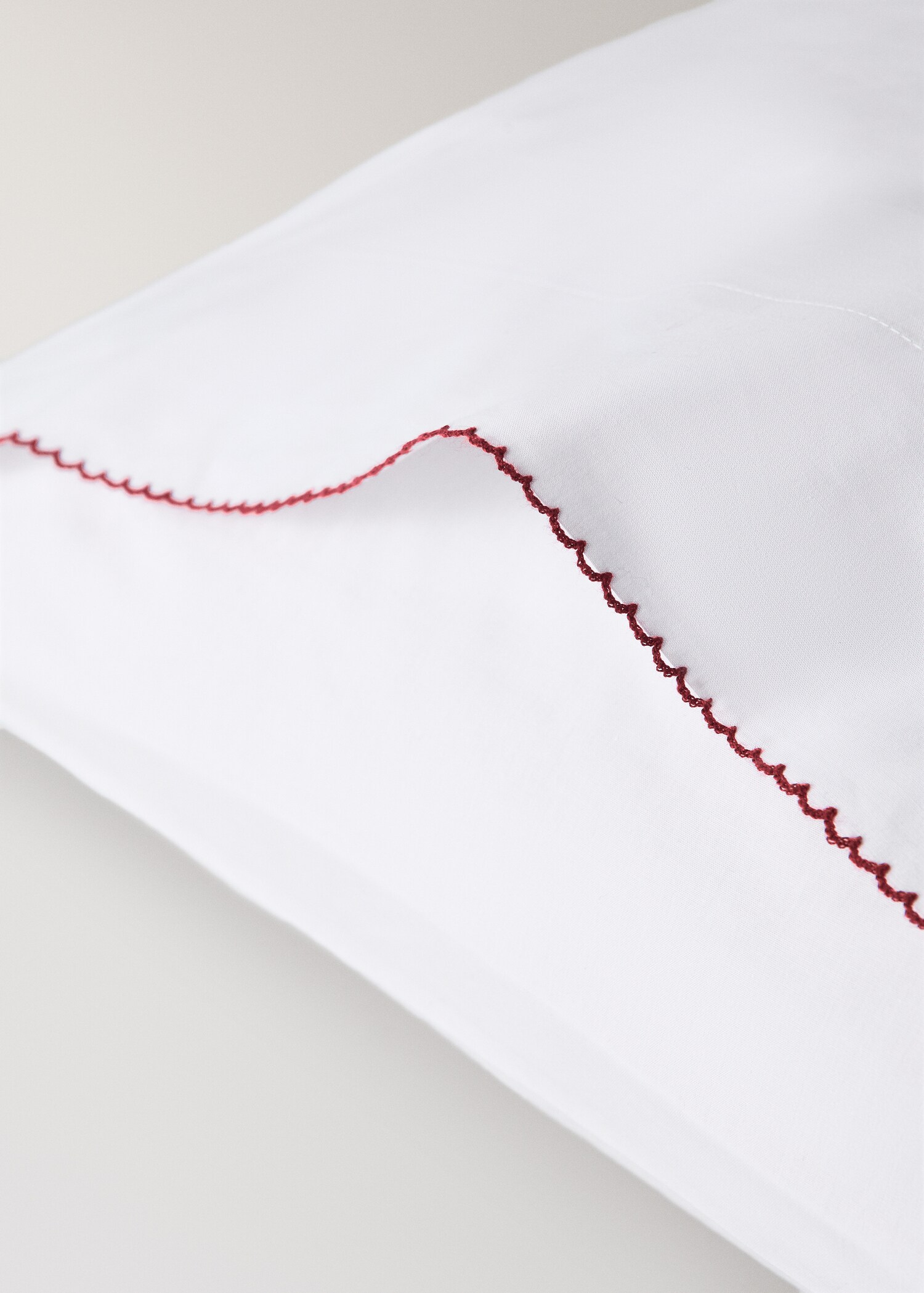 Percale cotton children's pillowcase with contrasting picot detail 50x75cm - Details of the article 2