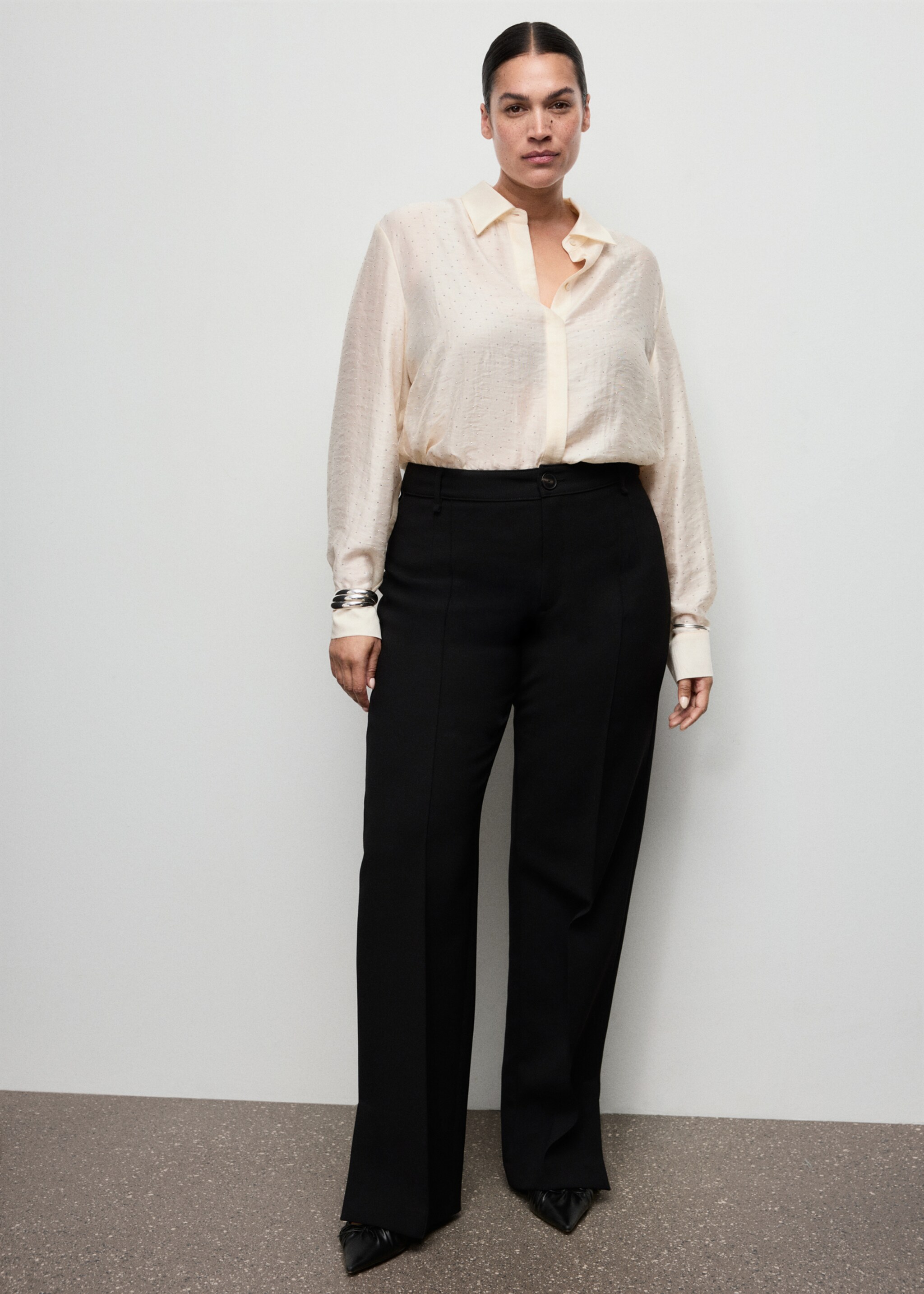 Satin shirt with rhinestones - Details of the article 3, Beige. Ref: 17019109-00.
