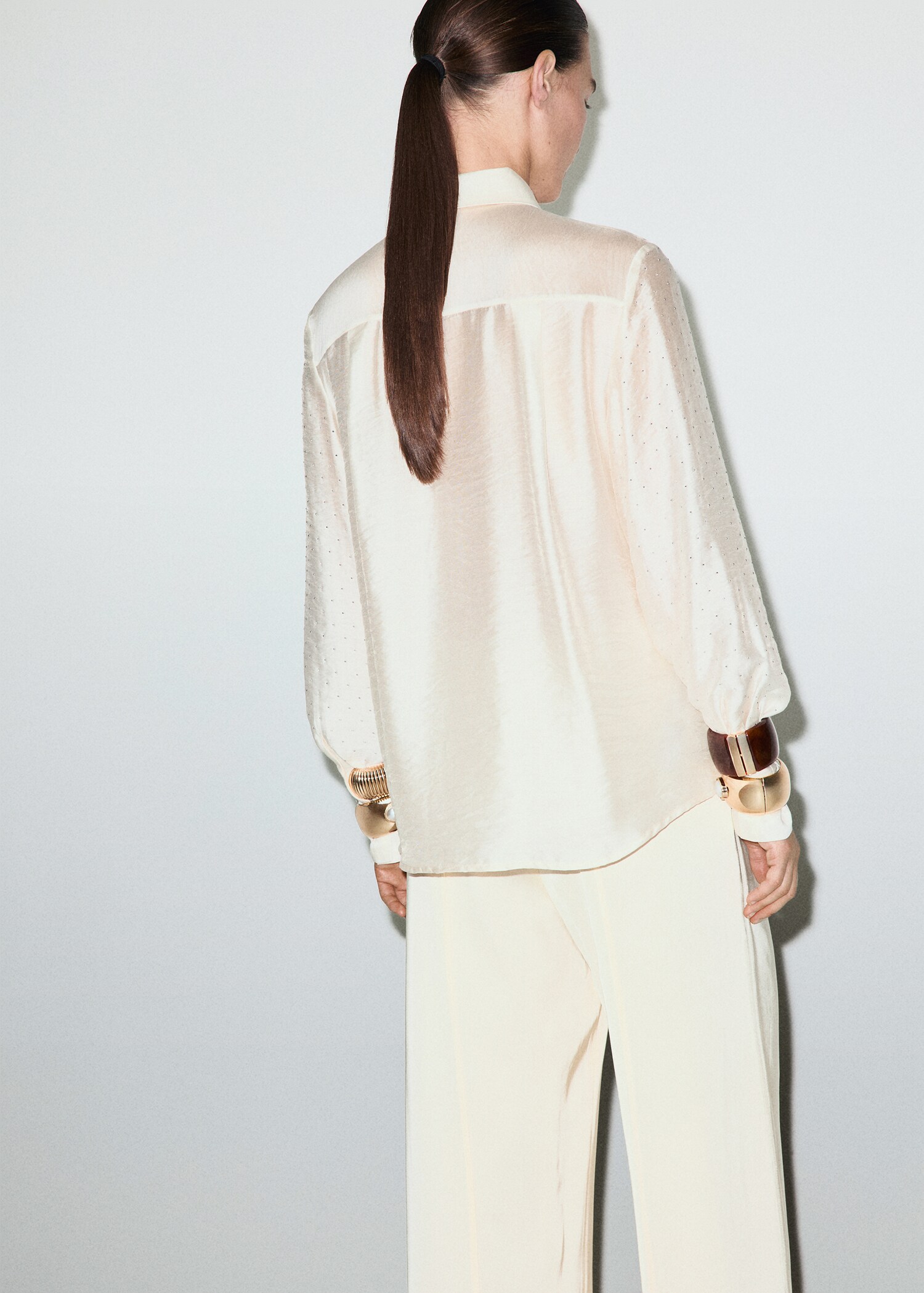 Satin shirt with rhinestones - Reverse of the article