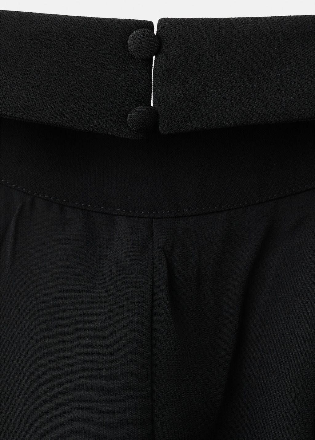 Halter-neck dress with open back