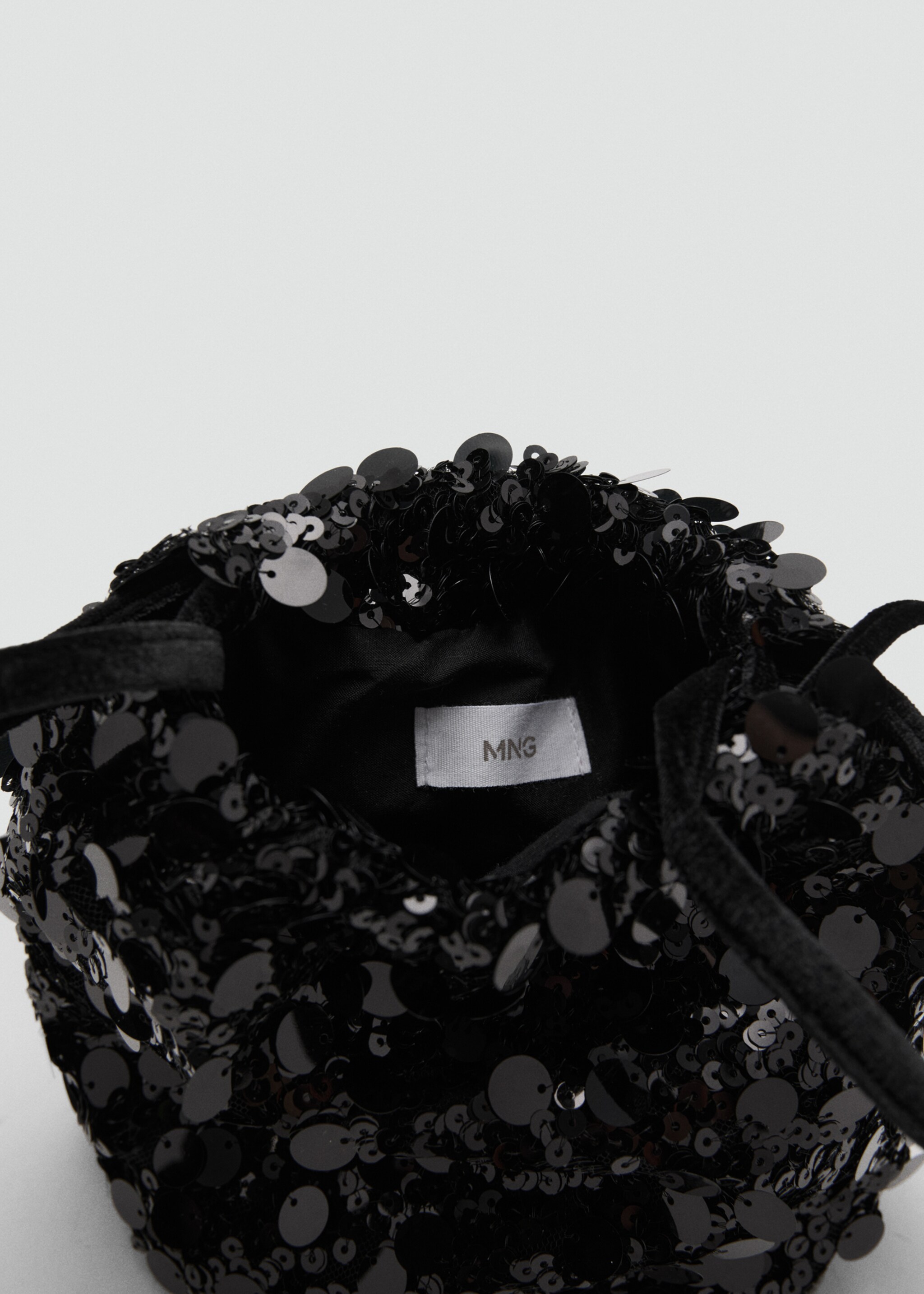 Sac noir - Détail de l'article 1, Noir. Ref: 17019210-00.