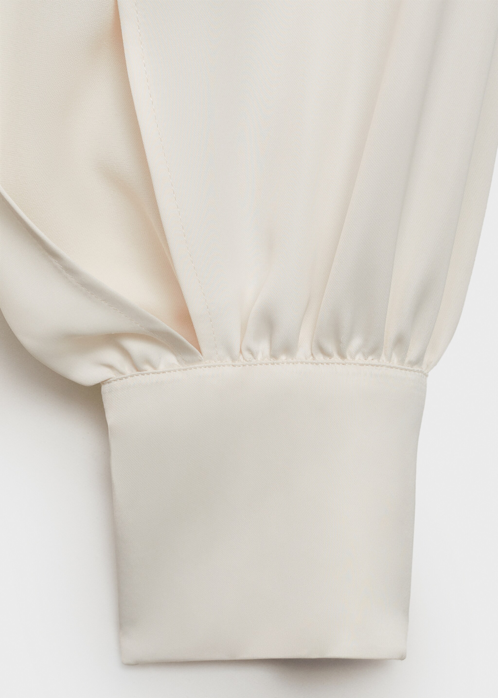 Satin dress with slit sleeves - Details of the article 8, Off White. Ref: 17021126-00.
