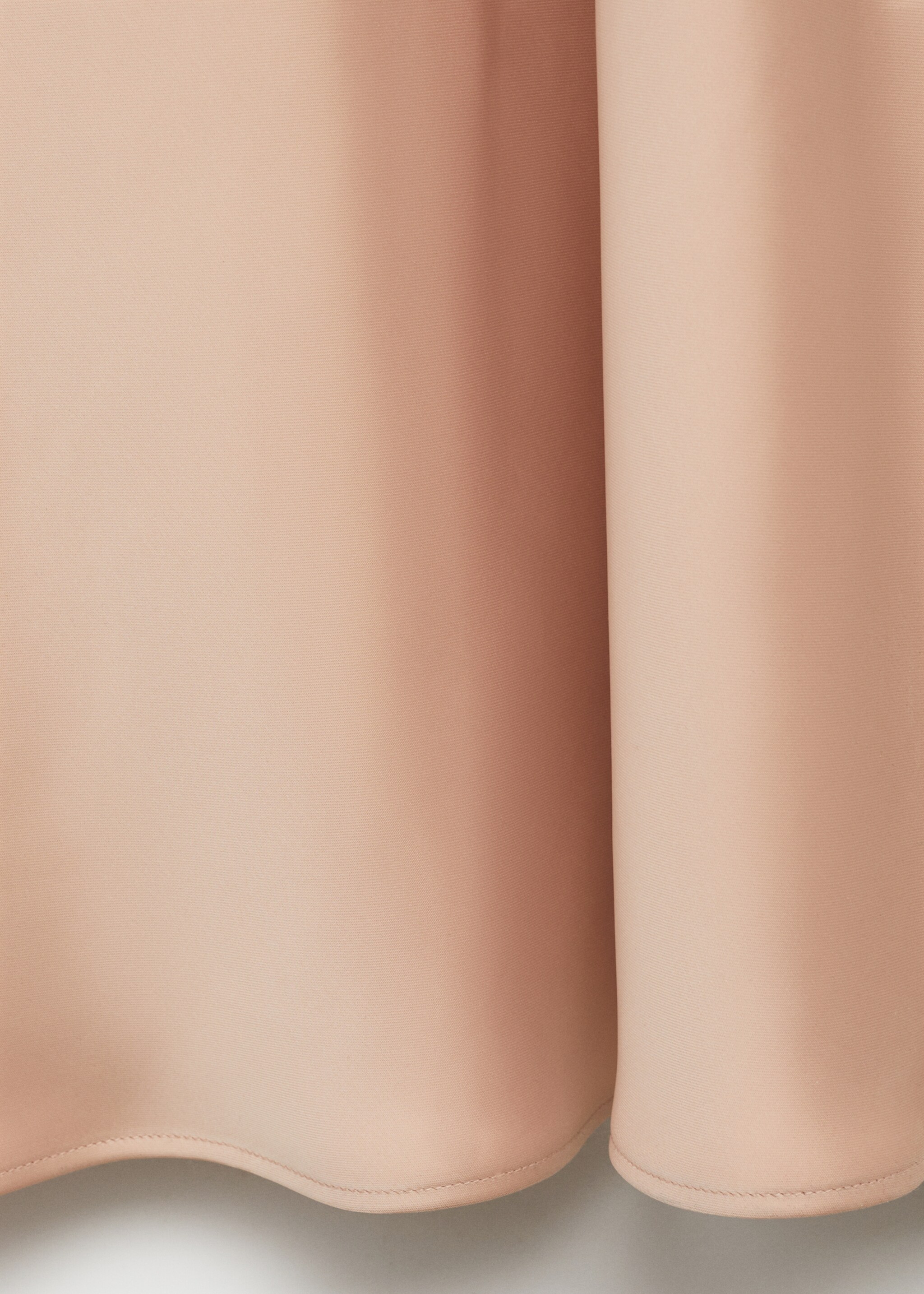Robe satinée ouverture aux manches - Détail de l'article 0