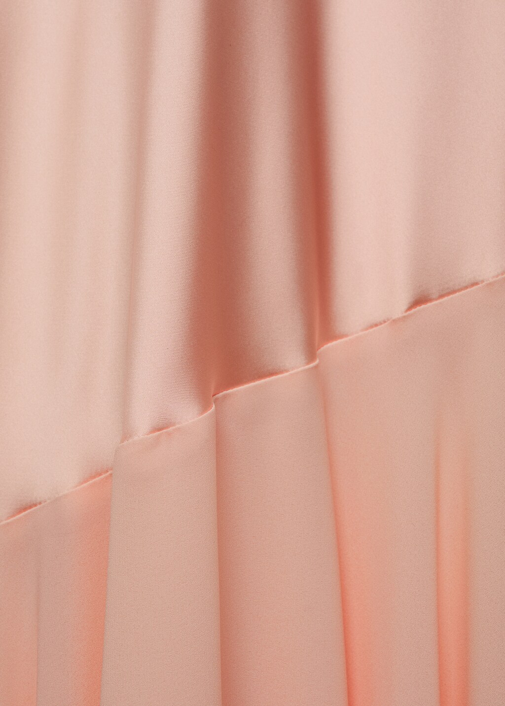 Combined dress with asymmetrical cut