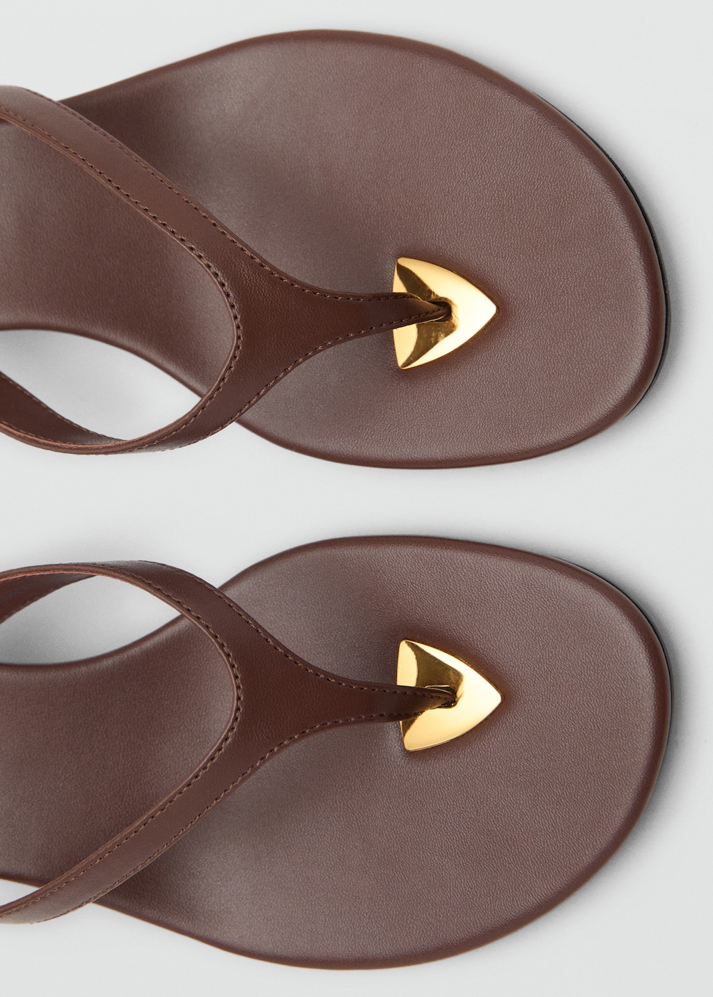 Heeled sandals with metallic detail - Women | MANGO USA