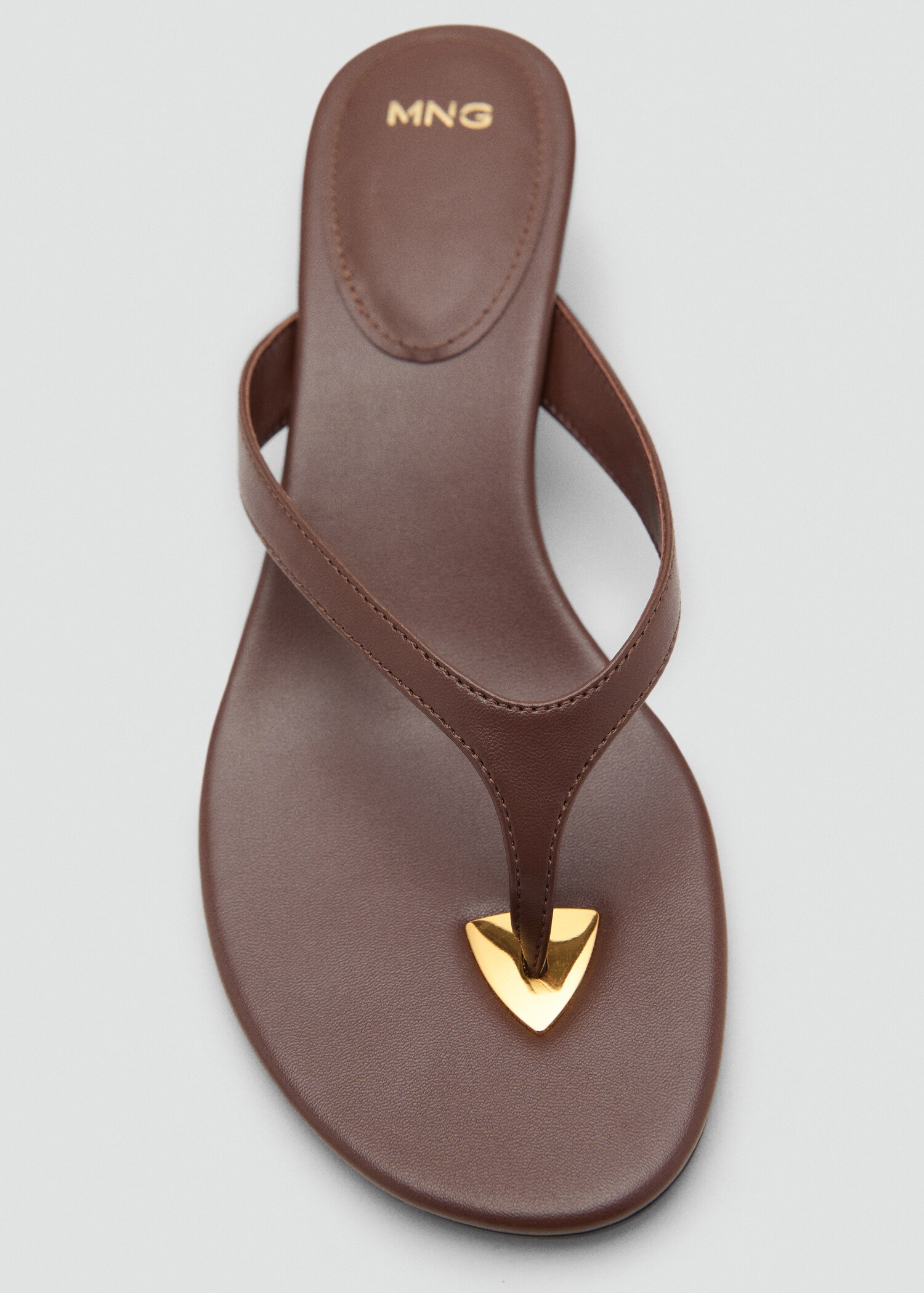 Heeled sandals with metallic detail - Details of the article 3