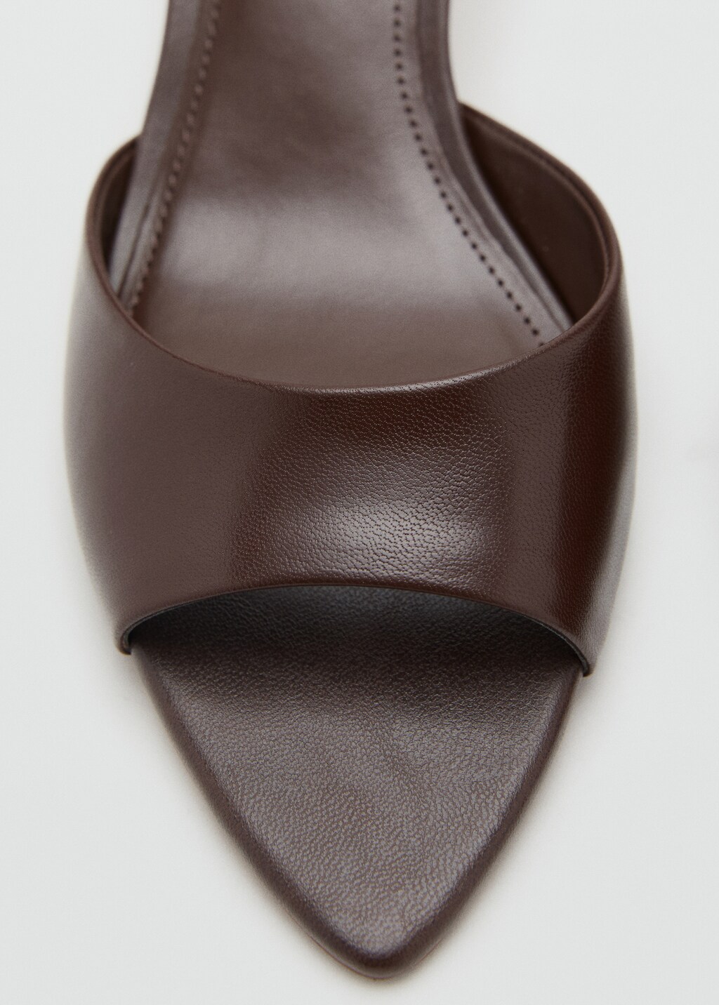 Kitten-heel leather sandal
