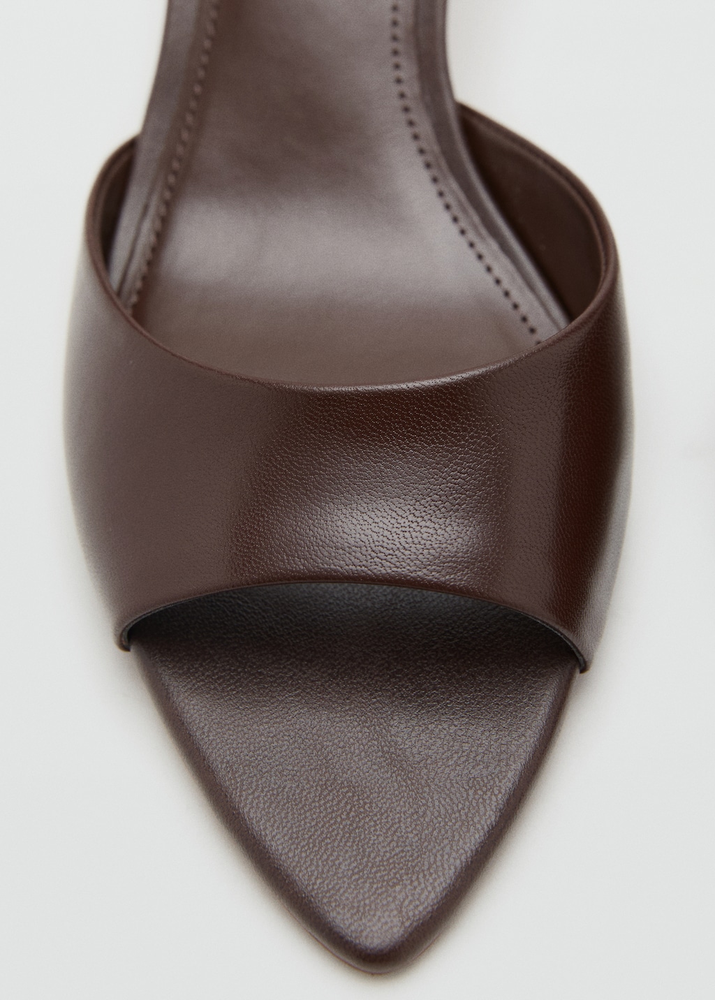 Kitten-heel leather sandal