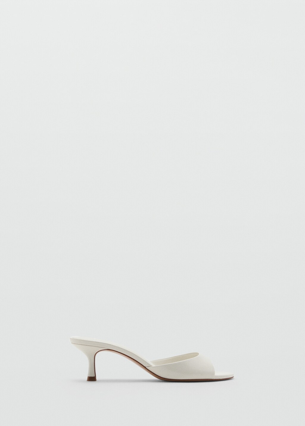Kitten-heel sandals with strap - image 5