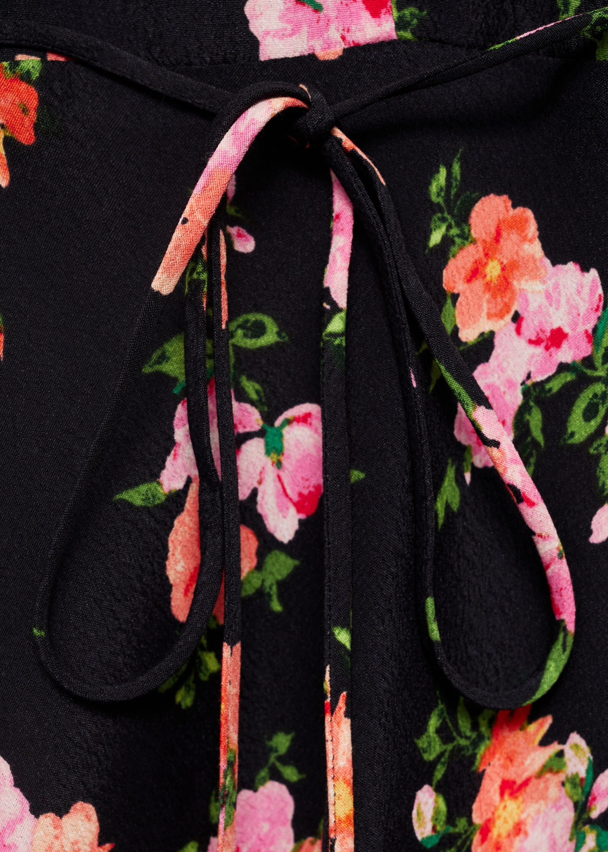 Long floral dress - Details of the article 0