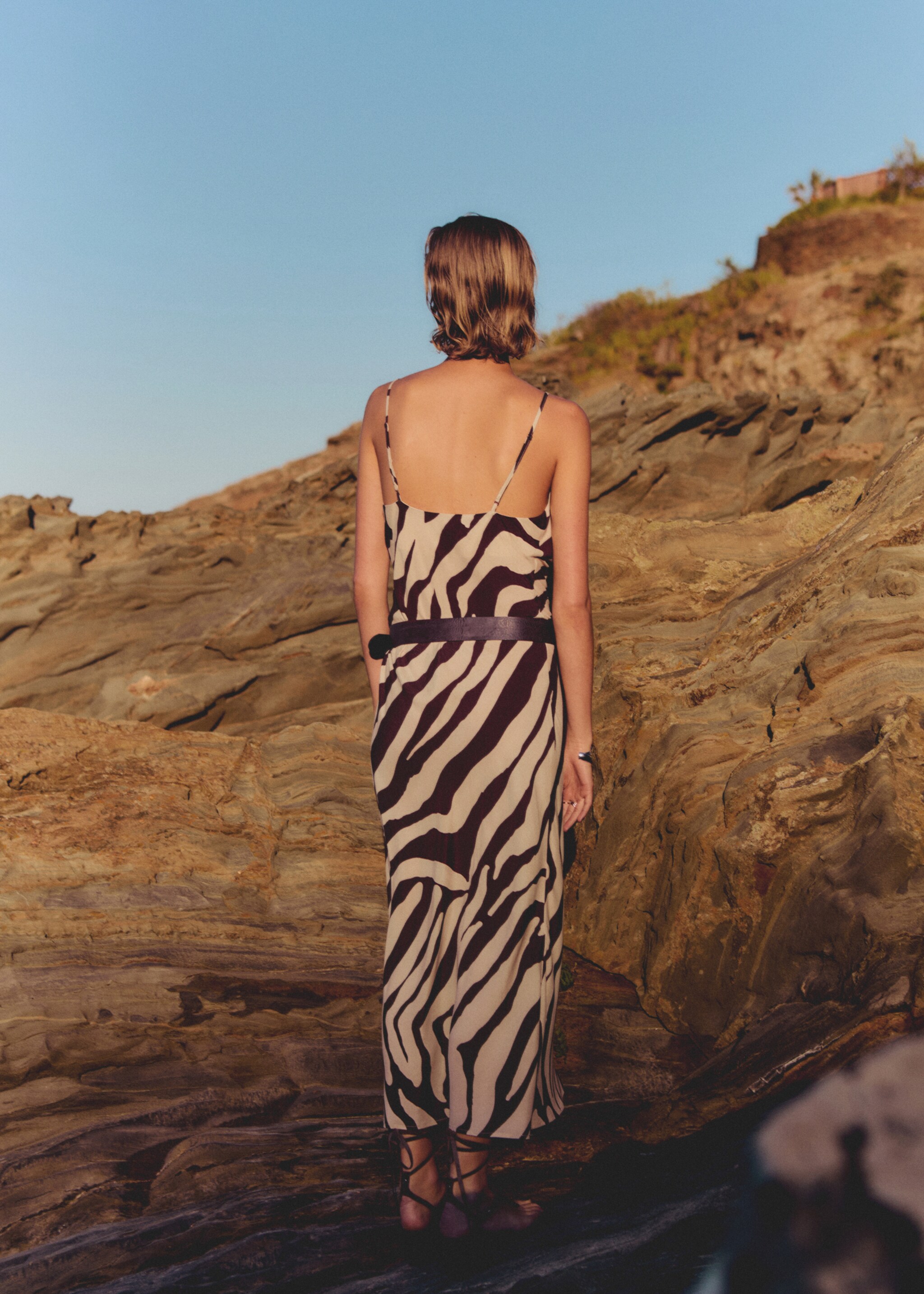 Animal-print dress with draped neckline - Reverse of the article