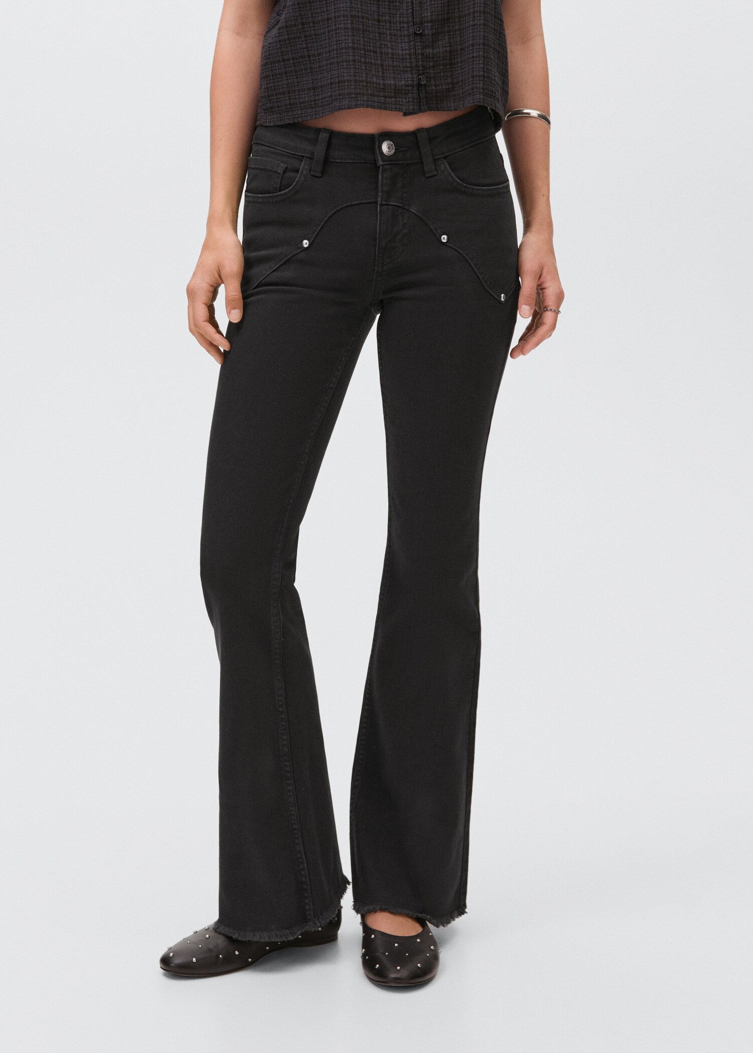 Flared jeans with studs - Medium plane