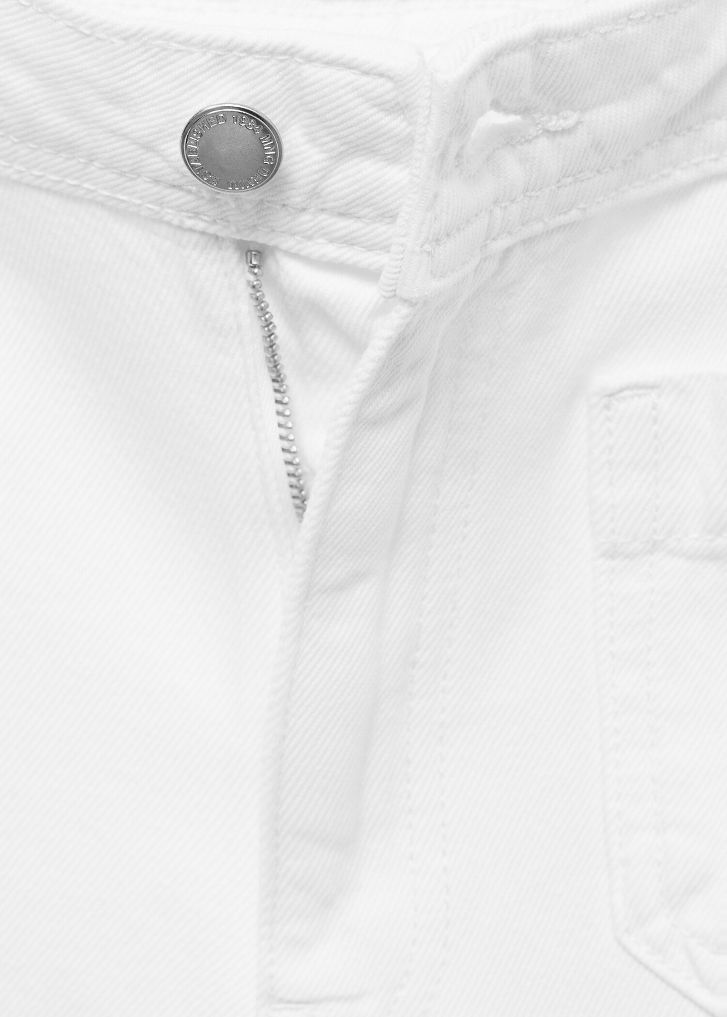 Wide-leg jeans with pockets - Details of the article 8