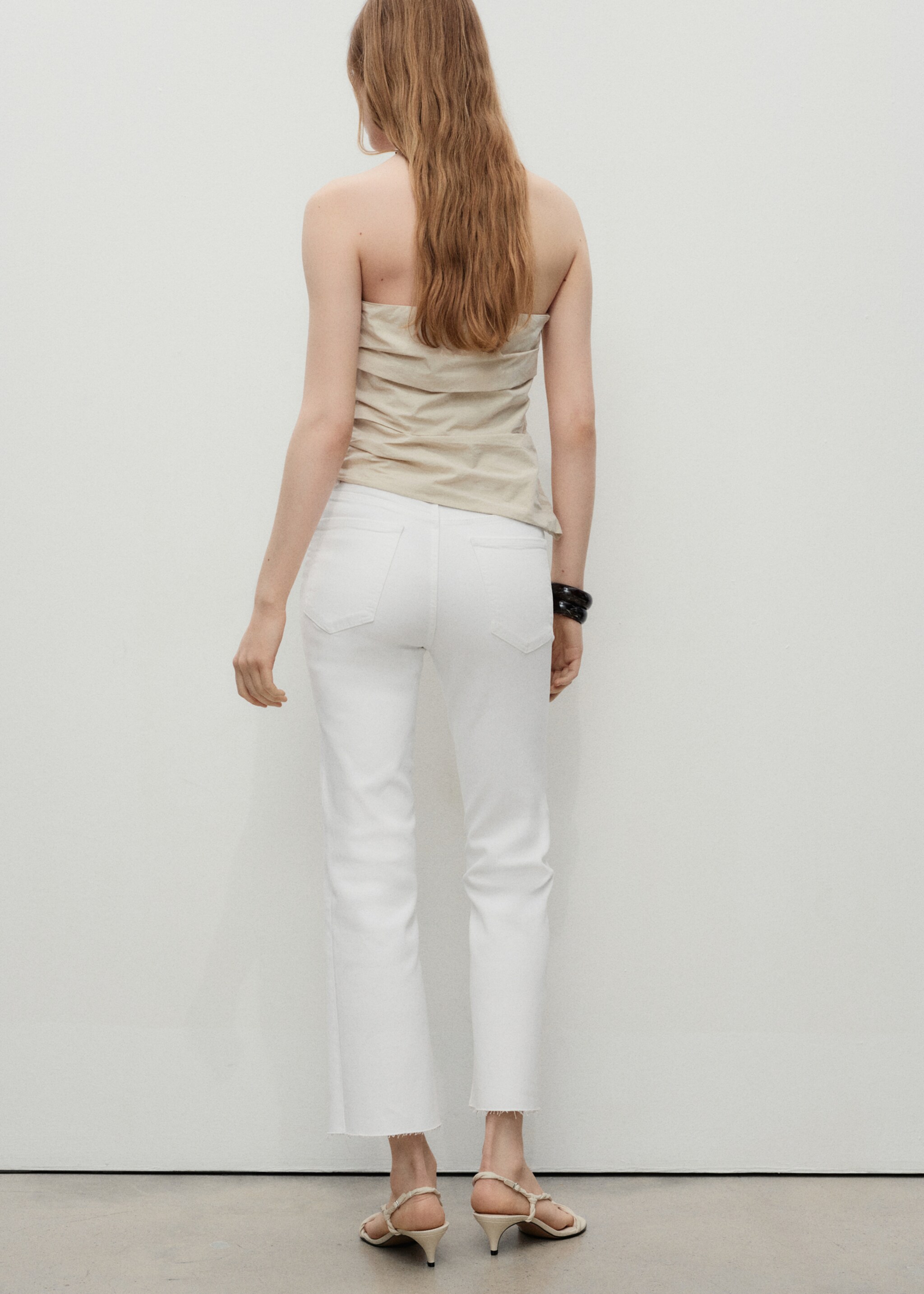 Sienna flared cropped jeans - Reverse of the article