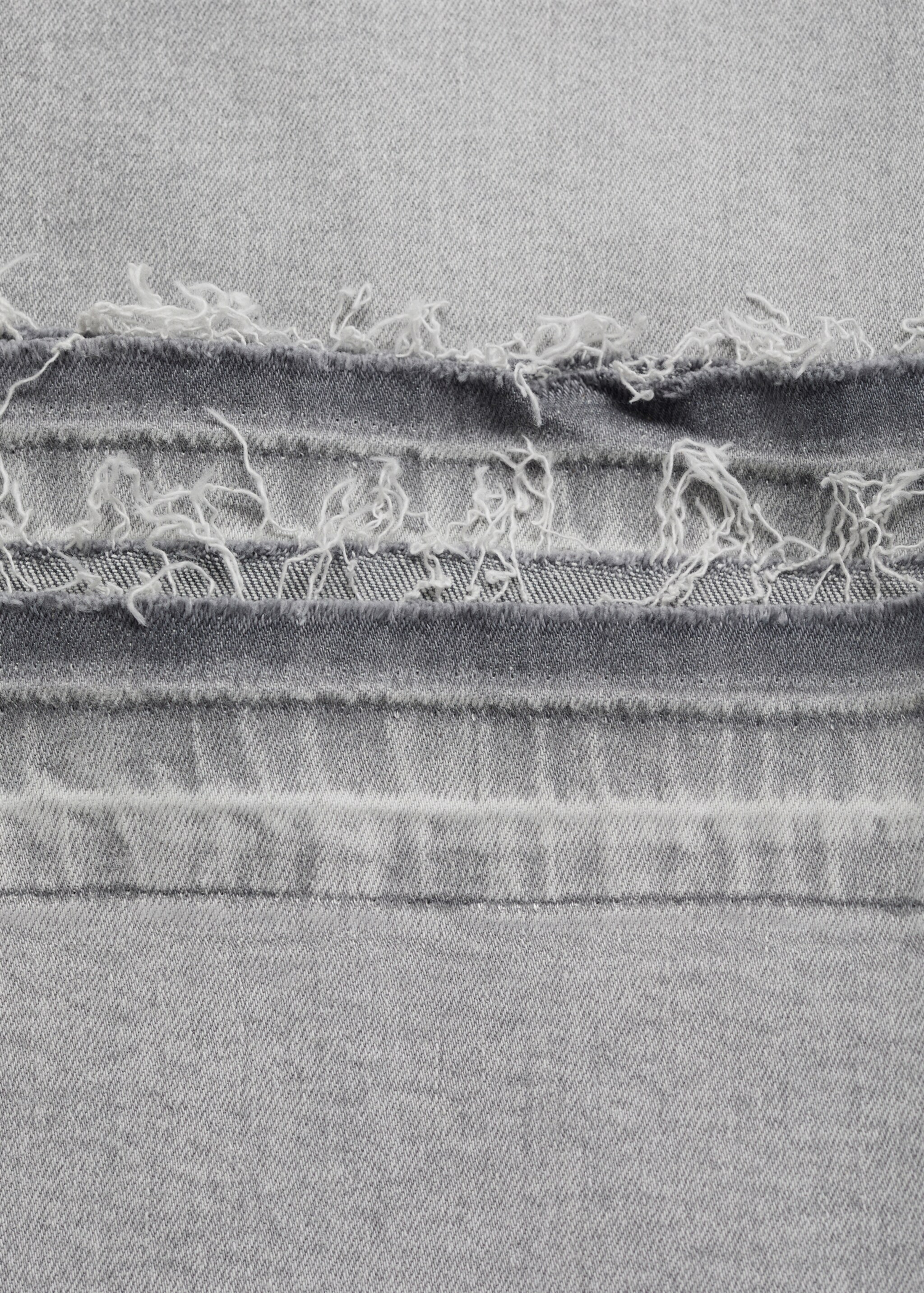 Low-waist flared jeans - Details of the article 0