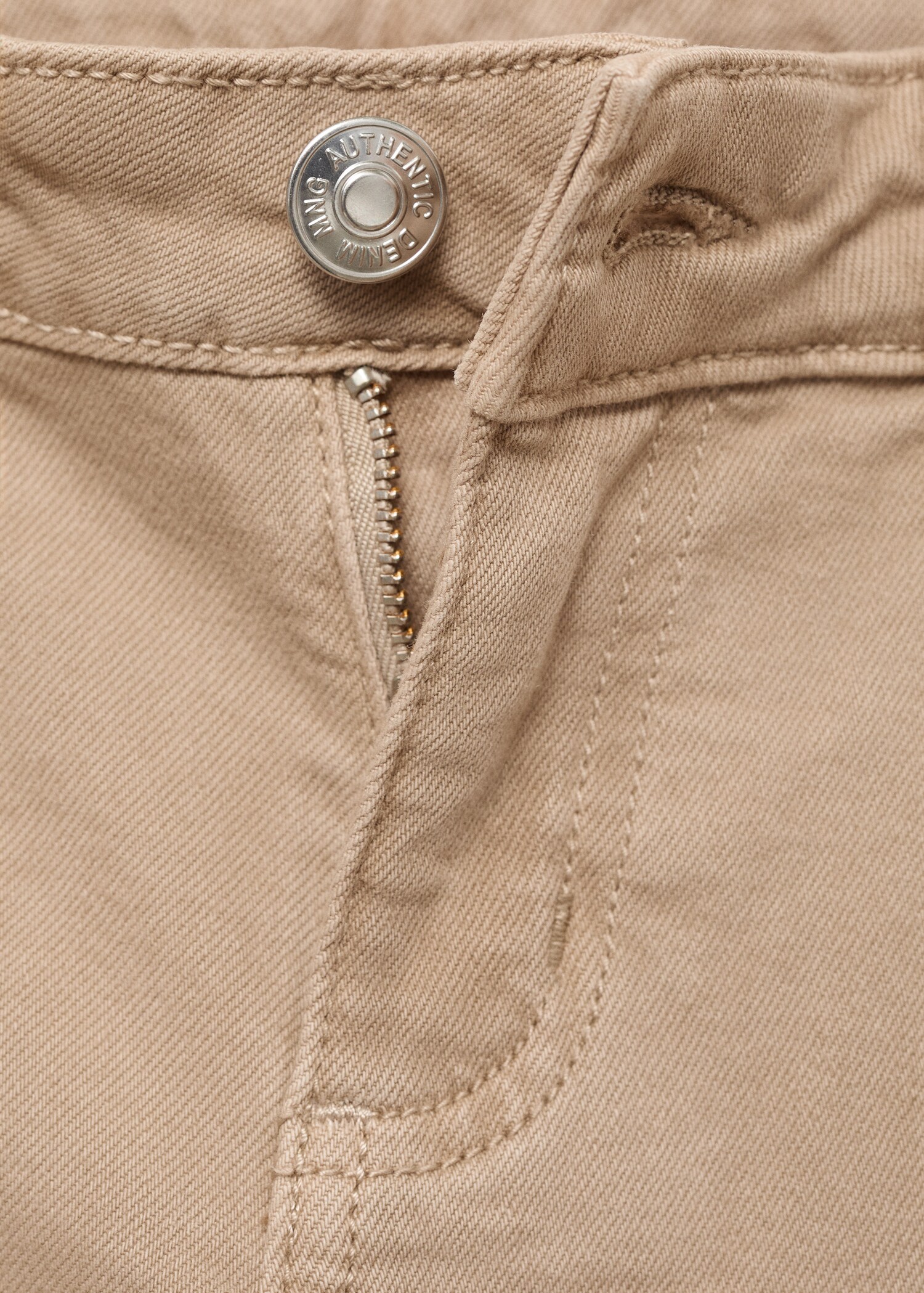 Low-waist flared jeans - Details of the article 8