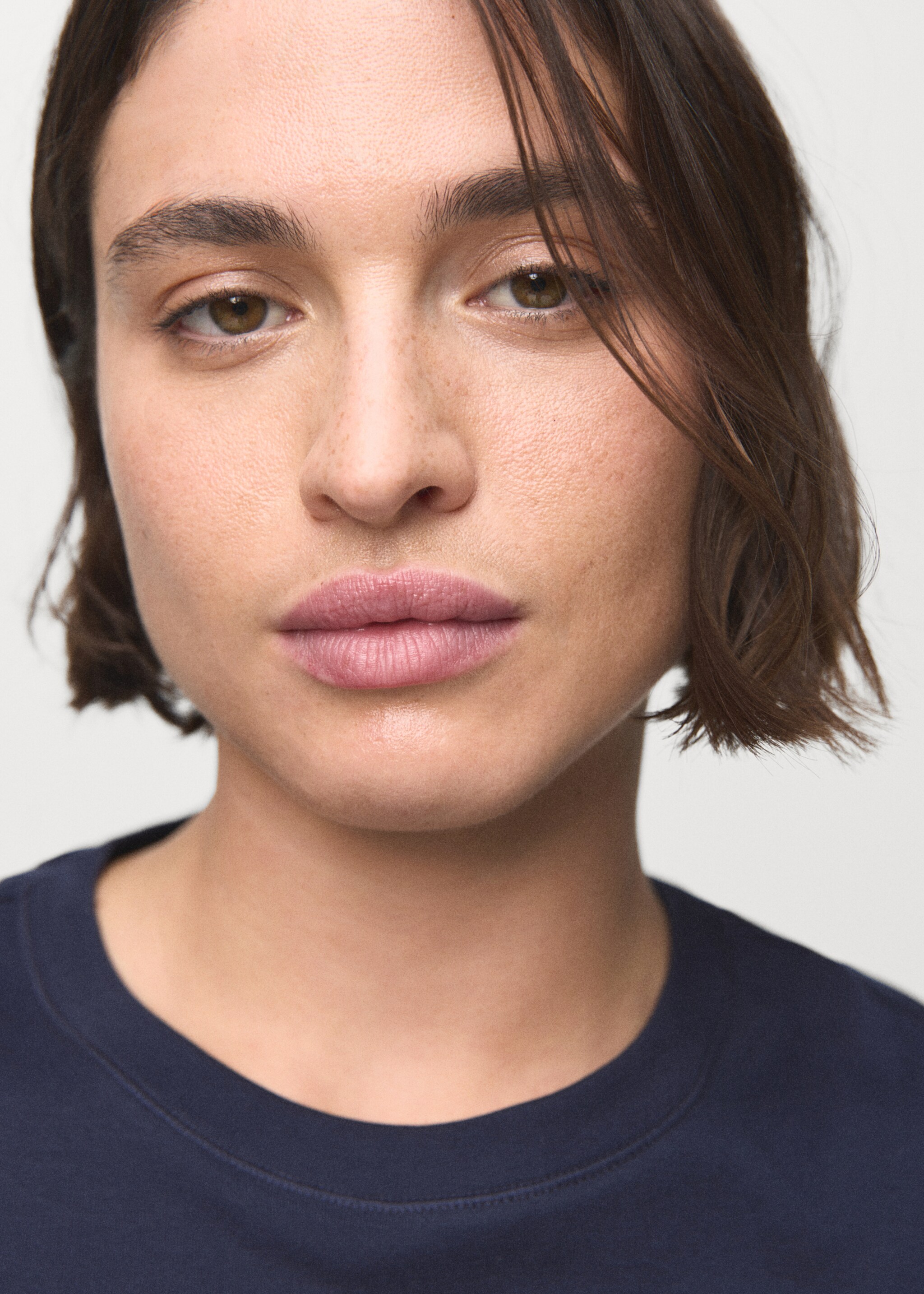 Cotton short-sleeved t-shirt - Details of the article 4, Navy. Ref: 17021197-00.