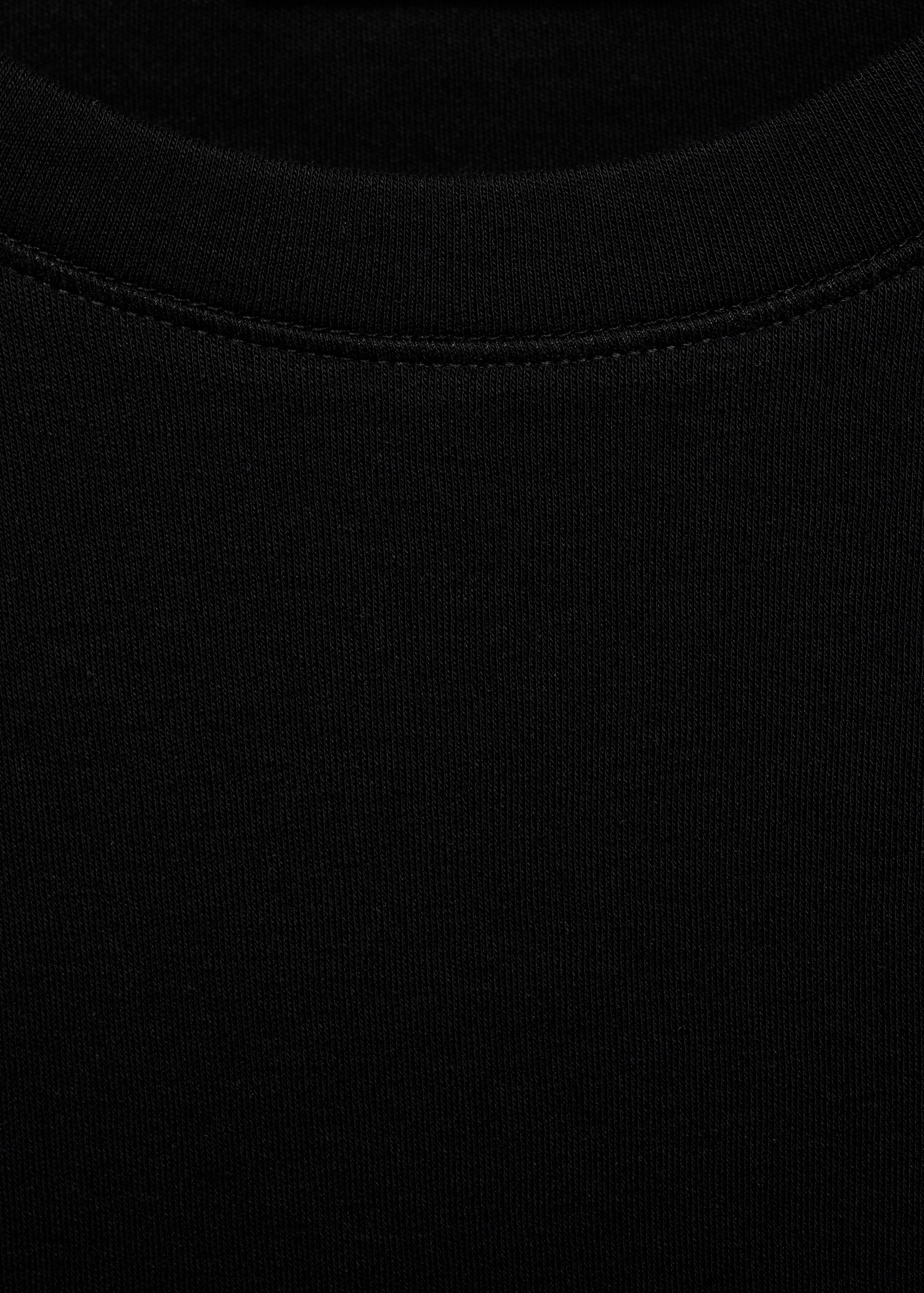 Cotton short-sleeved t-shirt - Details of the article 8