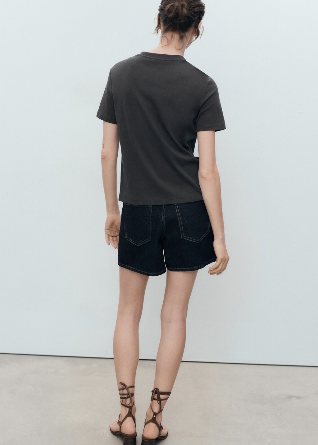 V-neck cotton T-shirt - image 3