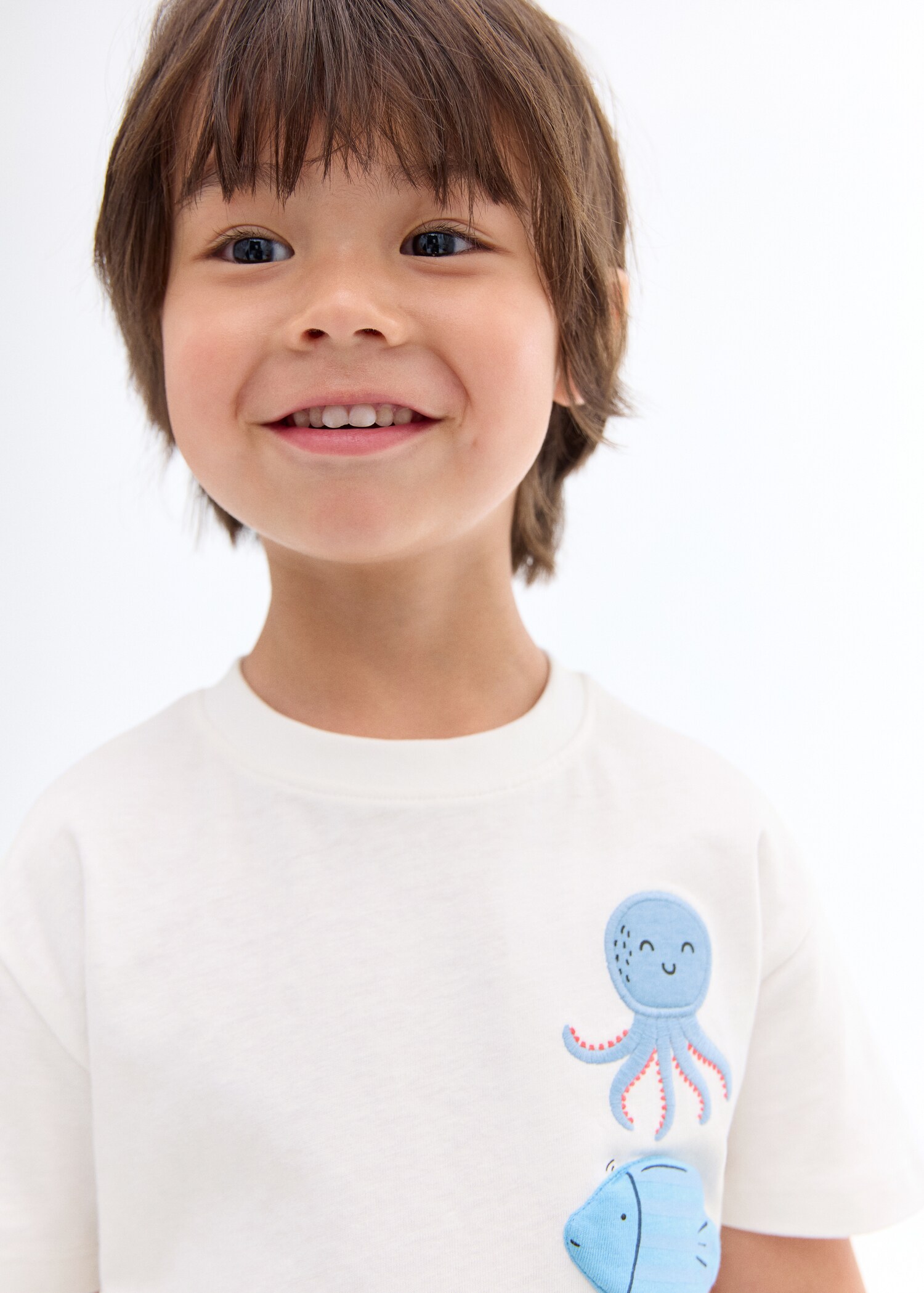 Embossed design T-shirt - Details of the article 1
