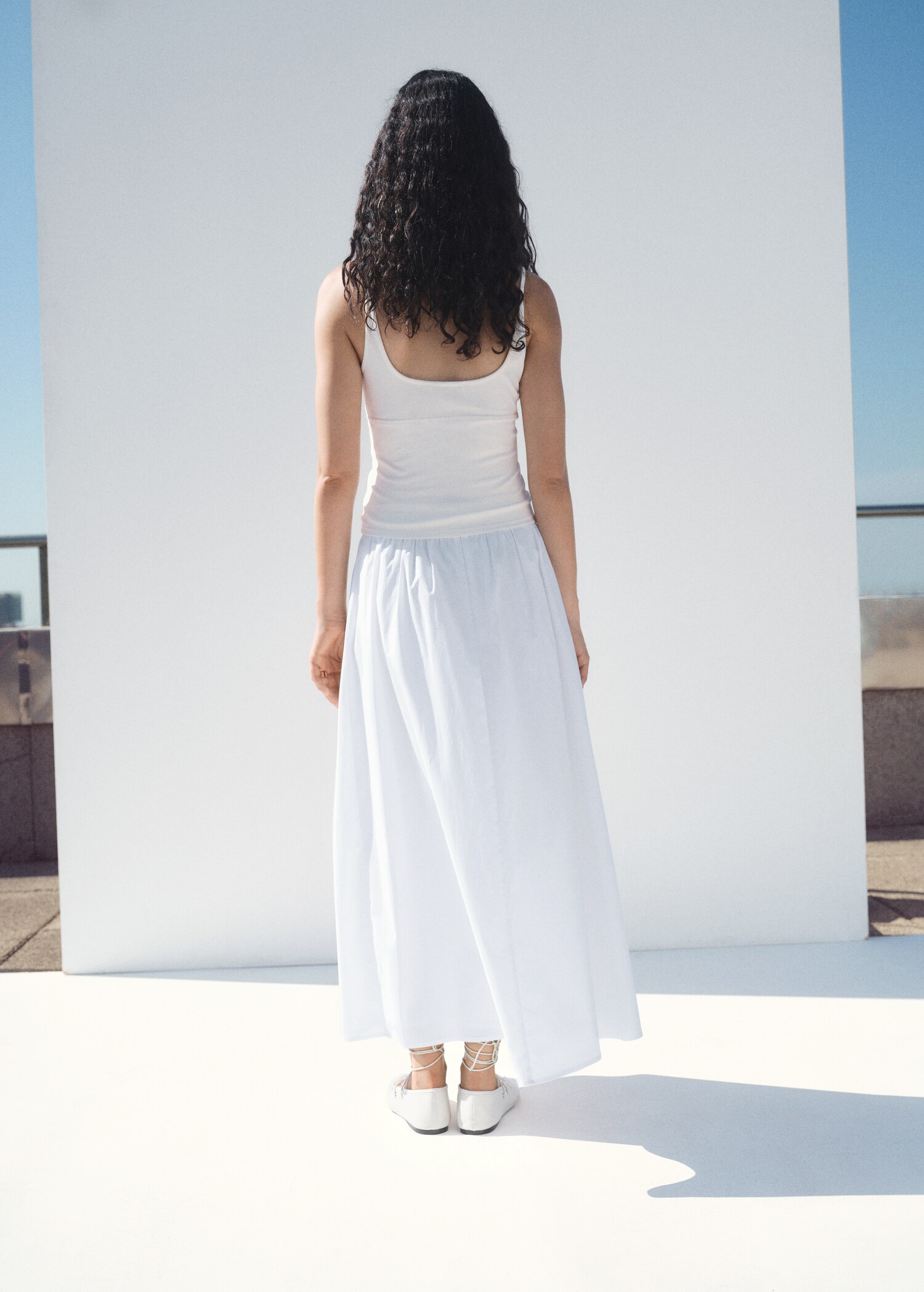 V-neck cotton top - Reverse of the article