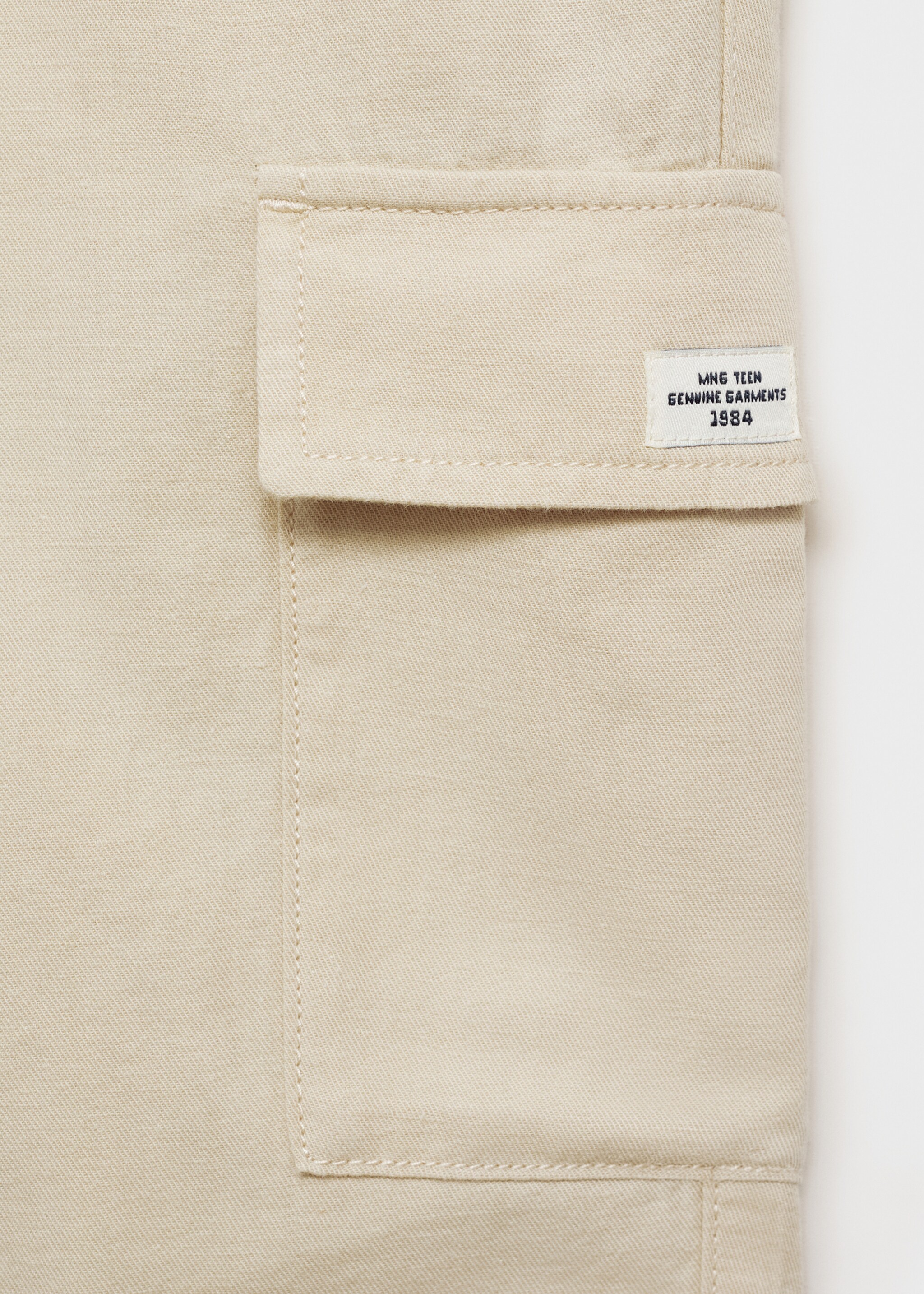 Cargo linen bermuda shorts - Details of the article 0