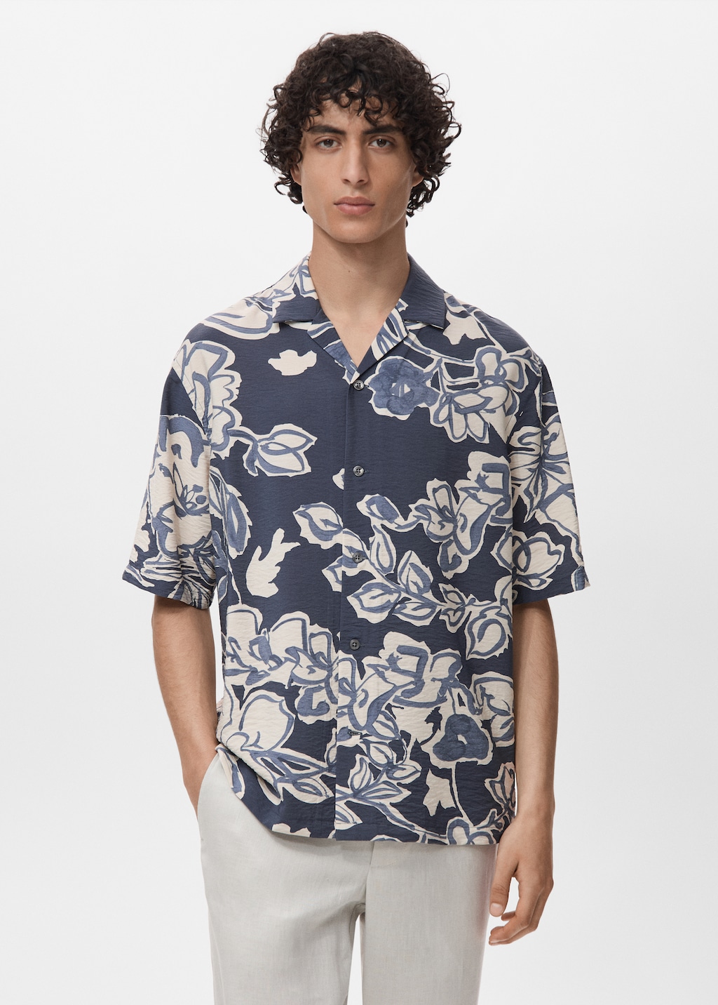 Wrinkled-effect floral shirt