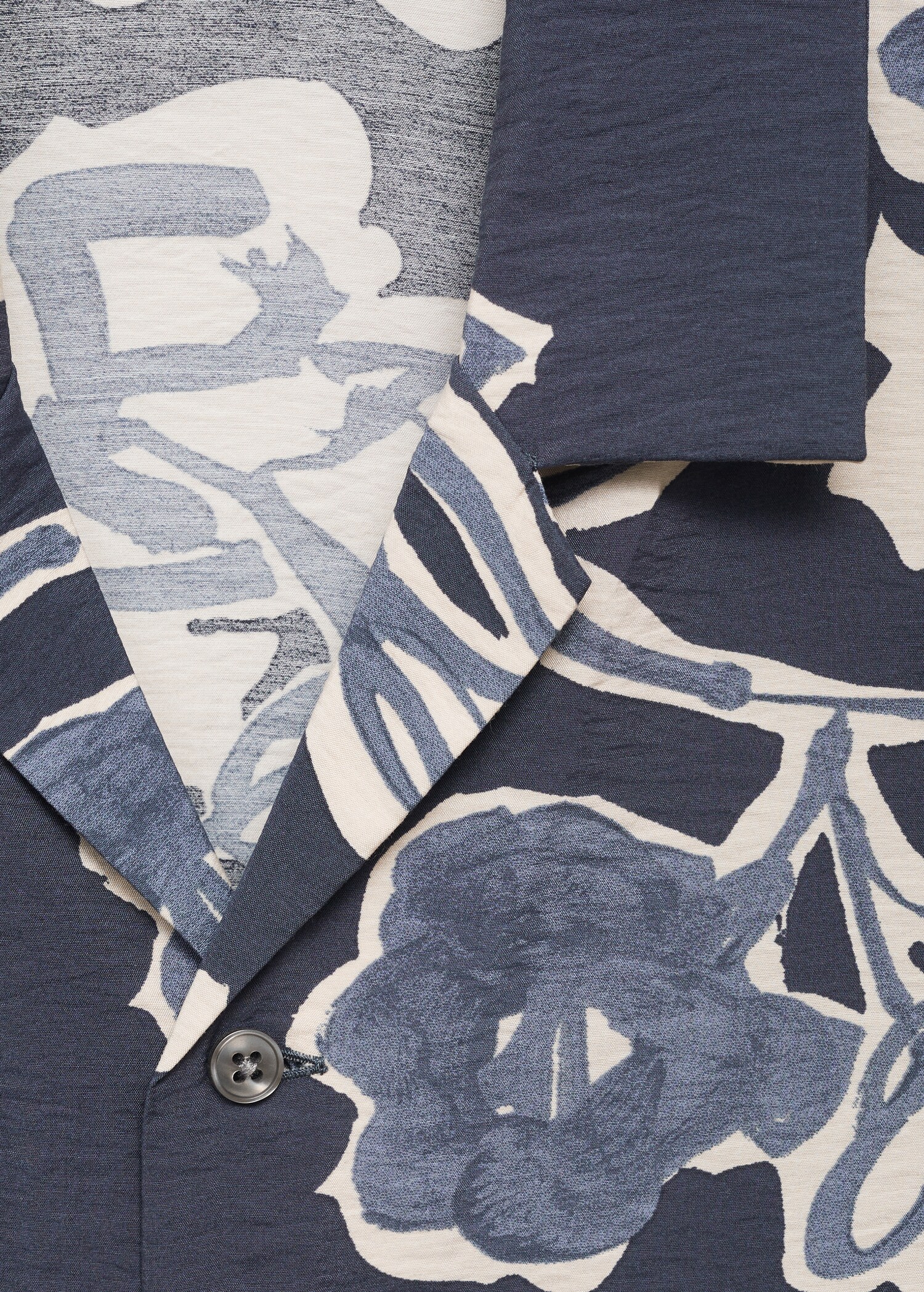 Camisa floral efecto arrugado - Detalle del artículo 8